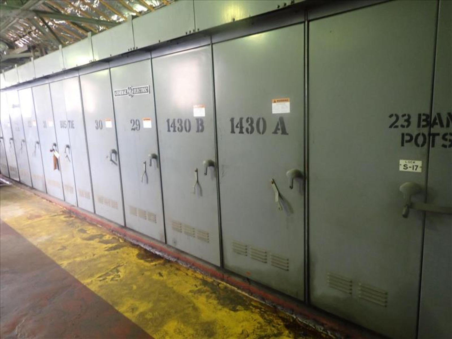 (13) GE metal-clad switchgear (Tag 7159 Loc Central Sub Stn)