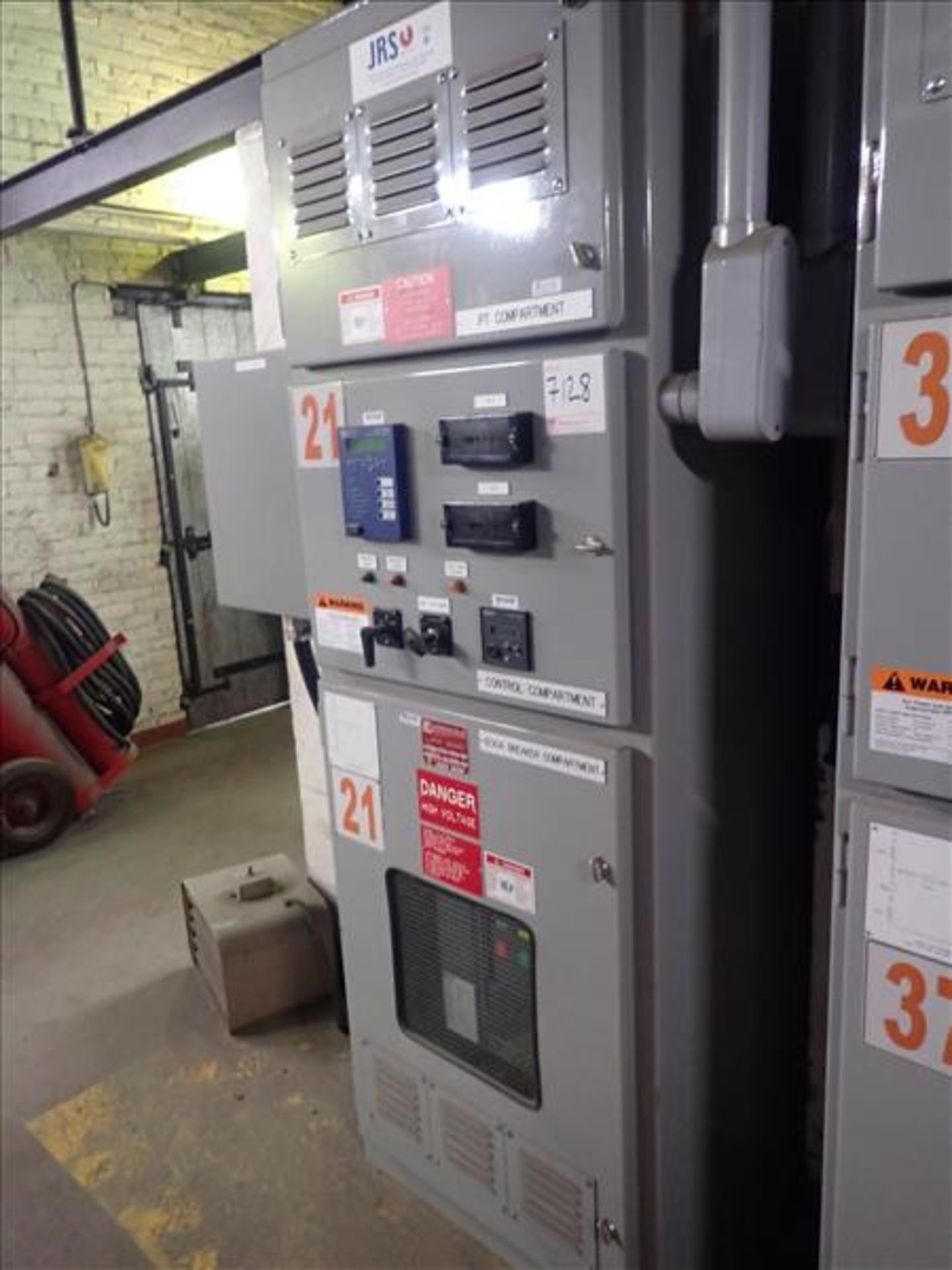 JRS switchgear, 7200 V, 1200 A, 60 Hz, 3 Ph (no. 21) (Tag 7128 Loc Central Sub Stn)