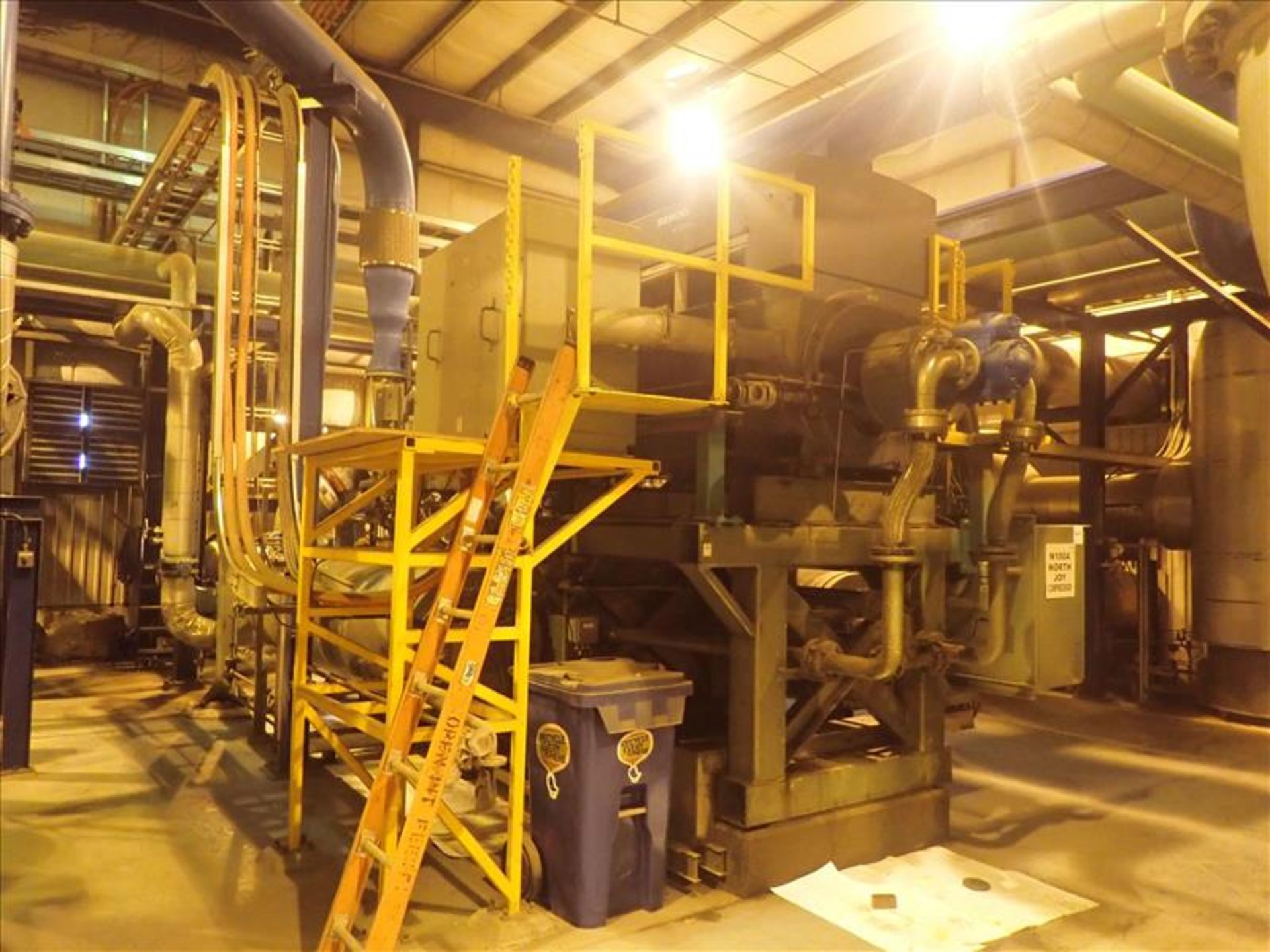 Joy centrifugal oxygen compressor, mod. TAQ-160RR, ser. no. XO-9139, 3500 hp c/w heat exchangers,