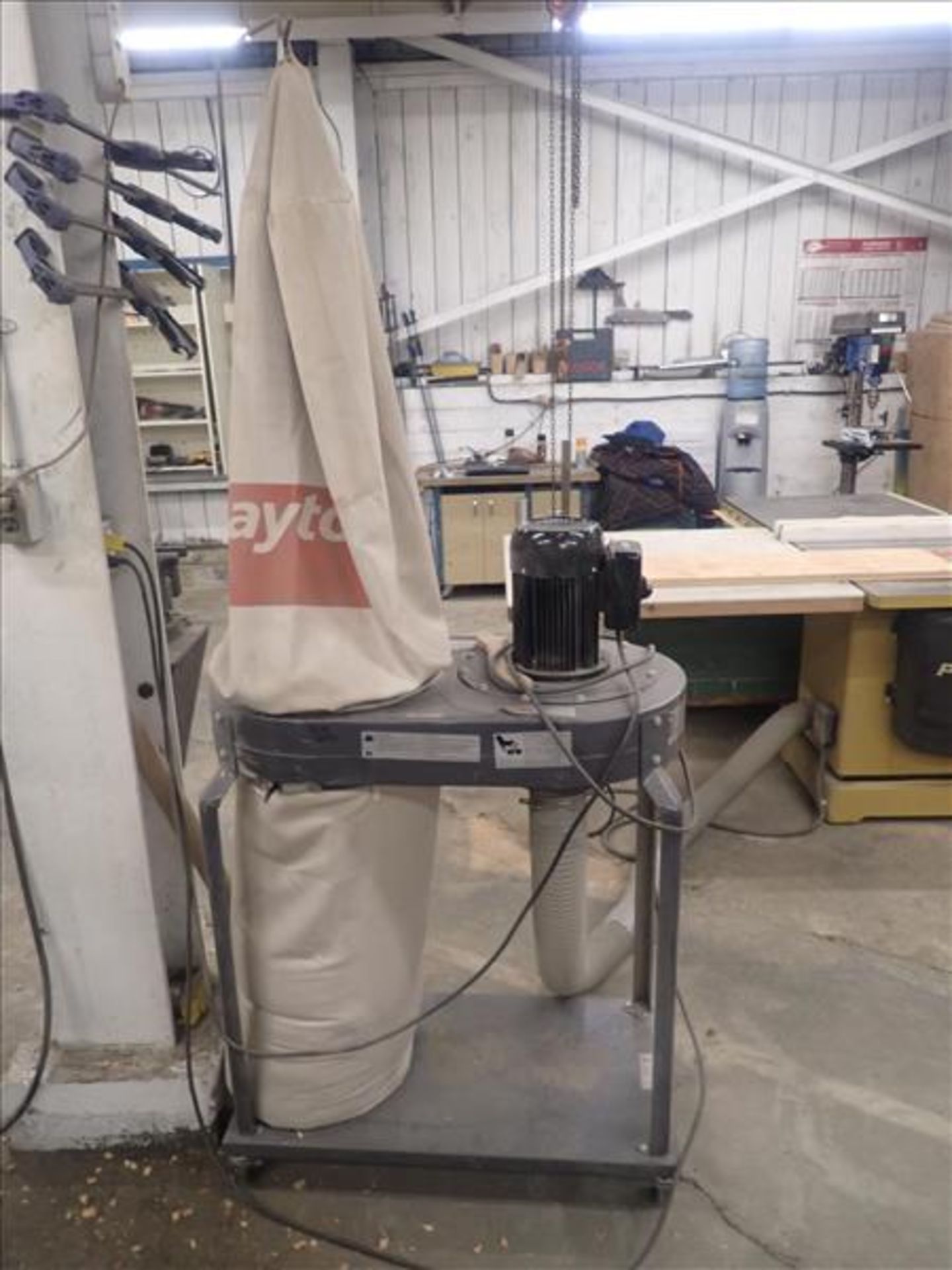 Dayton dust collector, mod. 3AA28B, 1.5 hp (Tag 8797 Loc Mill Carp Shop)