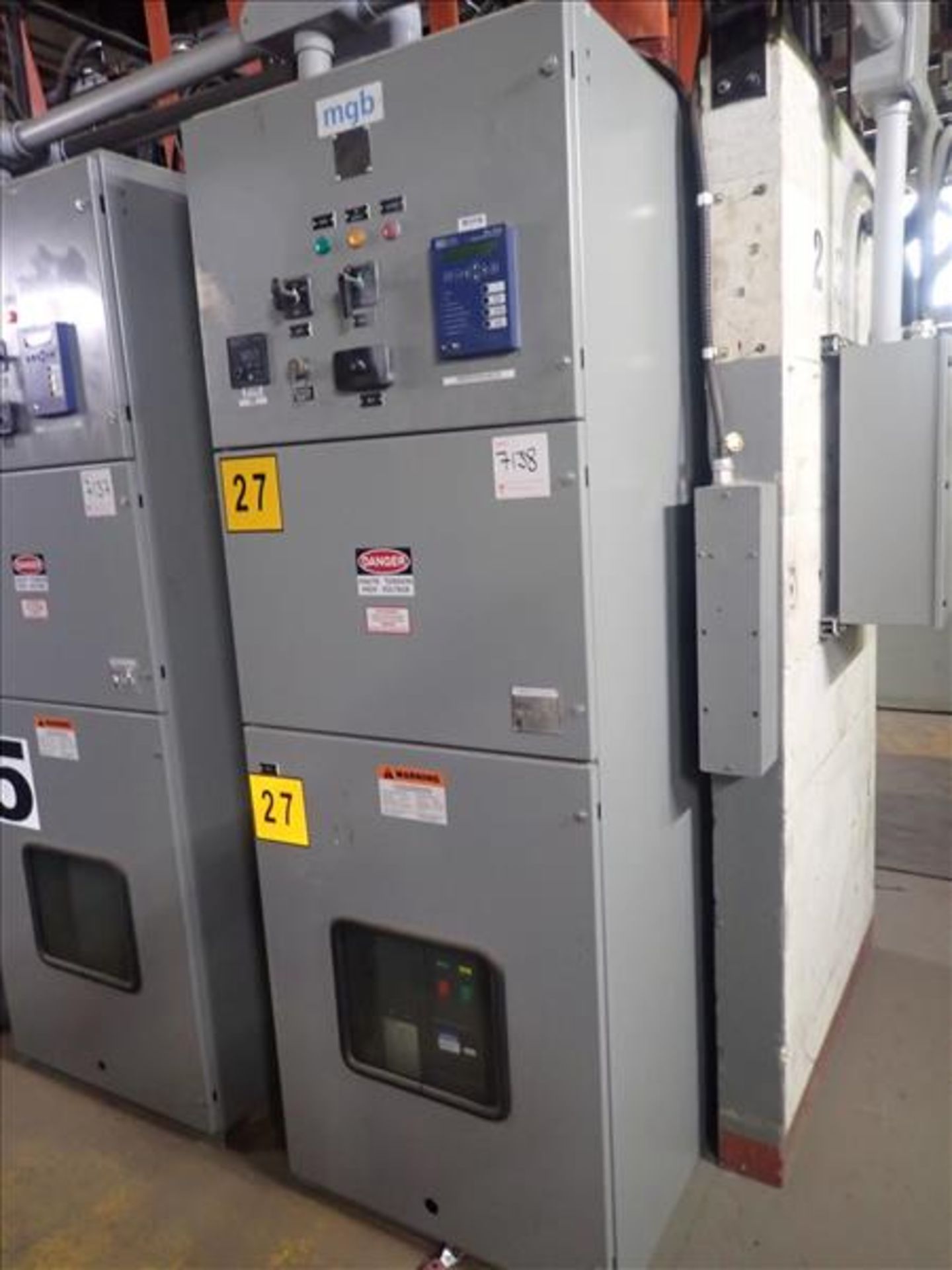 MGB breaker panel, 6900 V, 1200 A, 60 Hz, 3 Ph, 75 kv (Tag 7138 Loc Central Sub Stn)