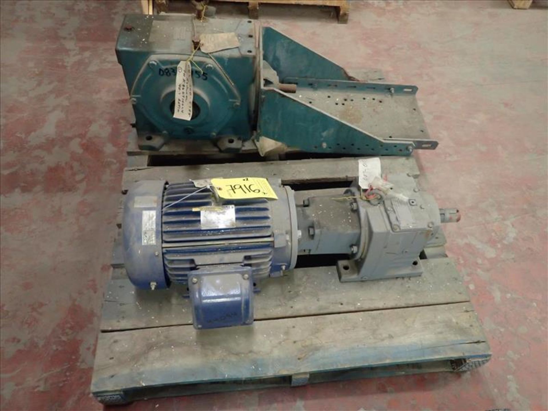 (2) gearboxes (Tag 7916 Loc WH South)