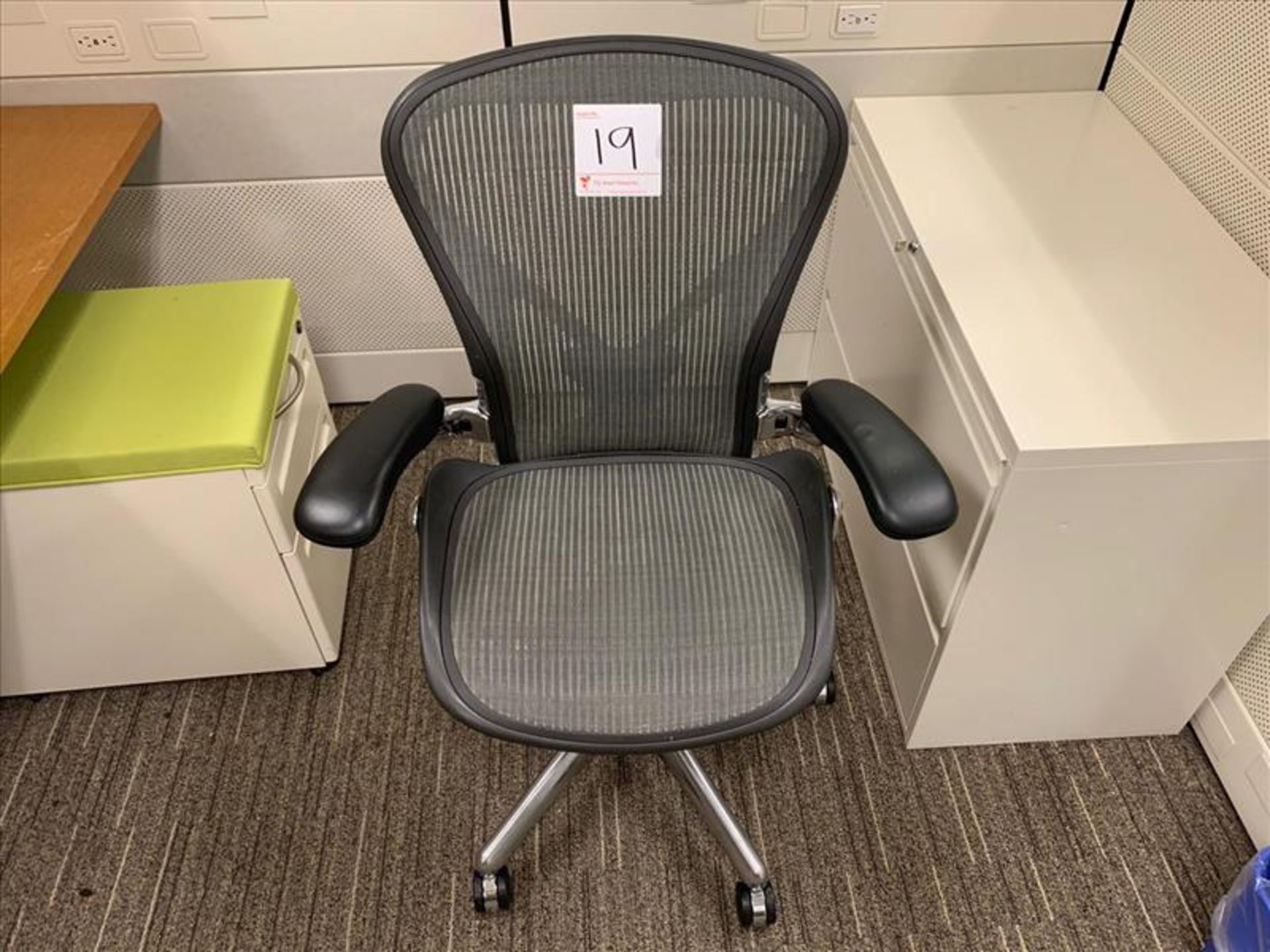 Herman Miller Aeron Task Chair; carbon mesh, adjustable height, arms, tilt seat and back, swivel,