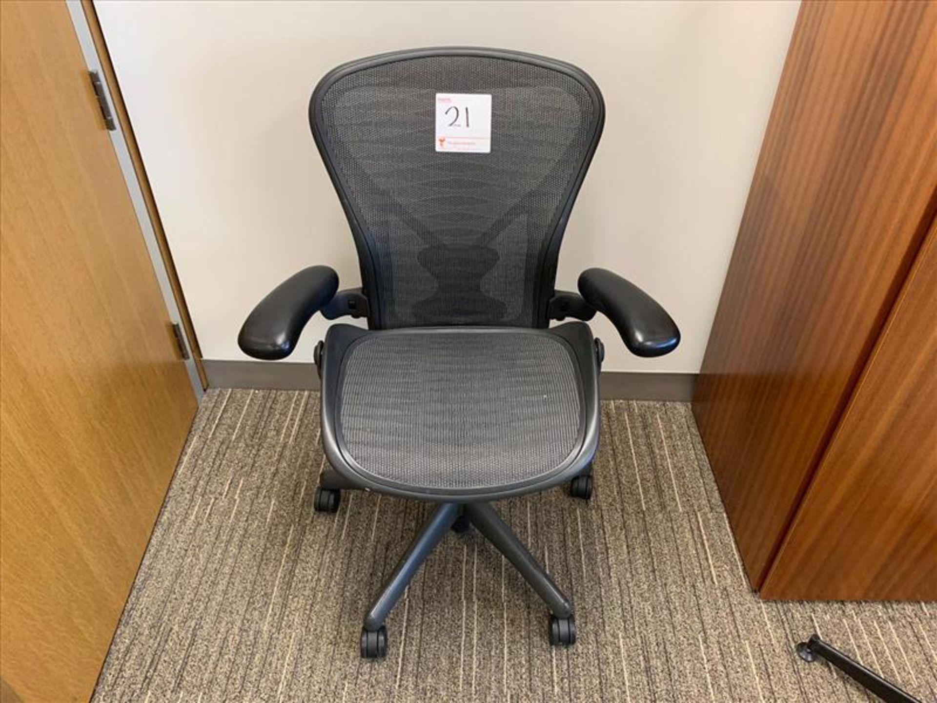 Herman Miller Aeron Task Chair; carbon mesh, adjustable height, arms, tilt seat and back, swivel,