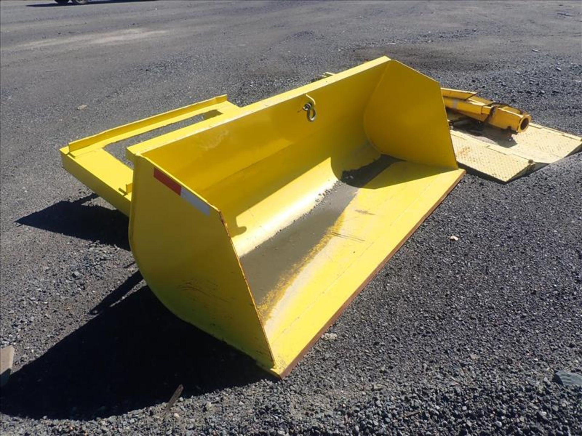 lift truck bucket attachment, 94 in. (Tag 8706 Loc Bones Yard)