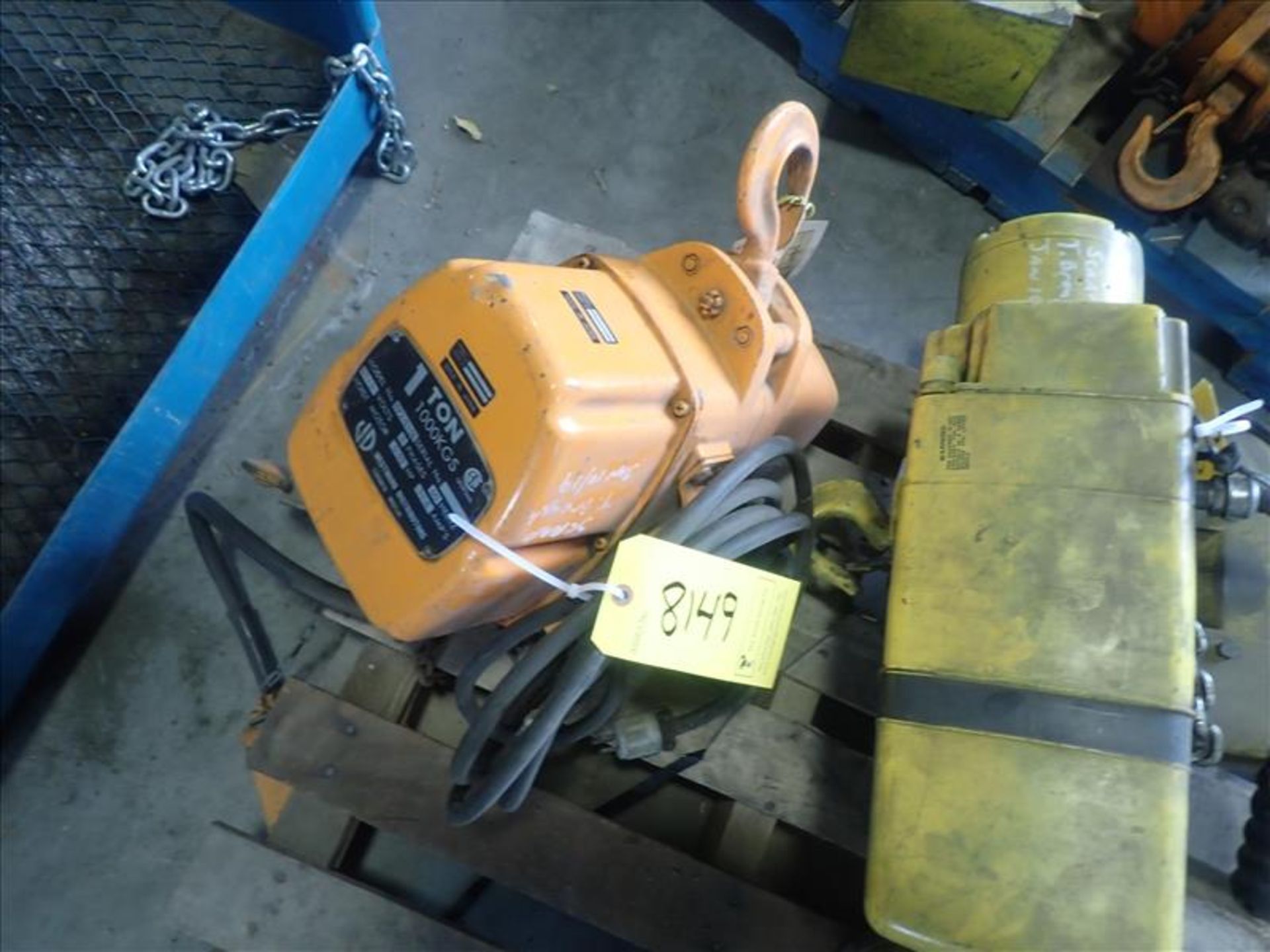 Westward electric chain hoist, 1-ton cap. (Tag 8149 Loc WH Modified)