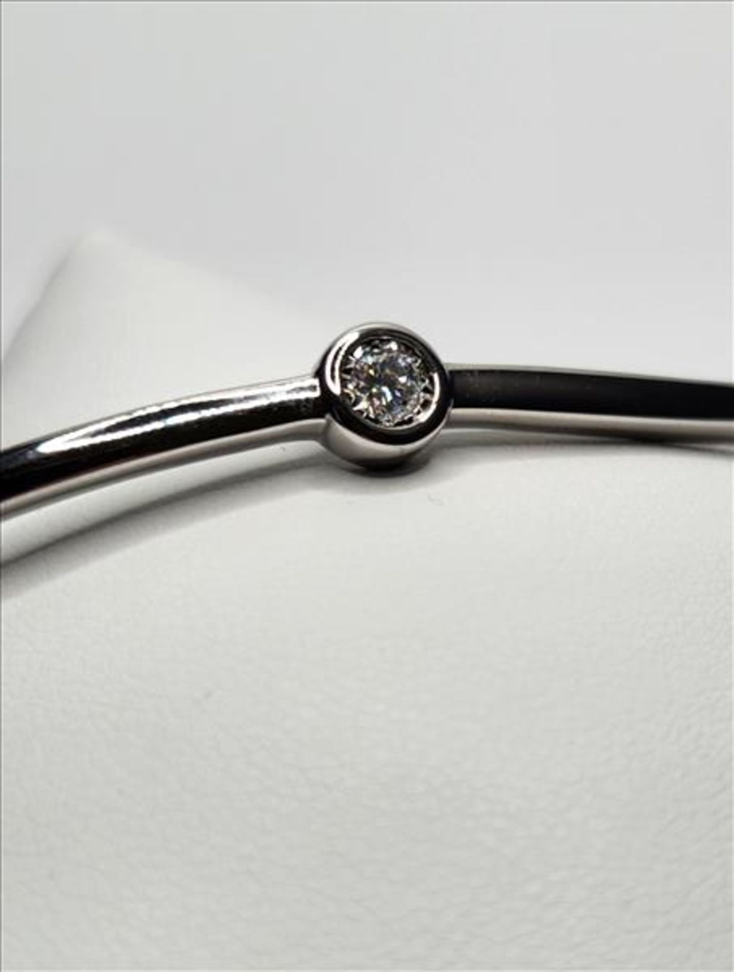 One lady’s stamped JST and tested 925 (sterling silver) diamond solitaire curved bangle. Also - Image 5 of 7