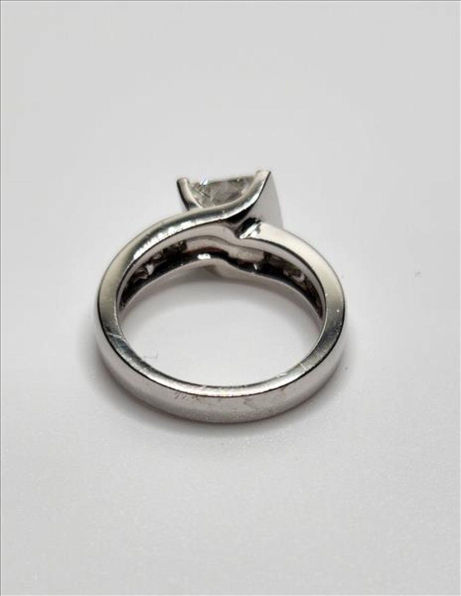 One lady’s stamped RAFP4 and tested 14kt white gold diamond ring by Michael Hill. Contained at the - Image 2 of 7
