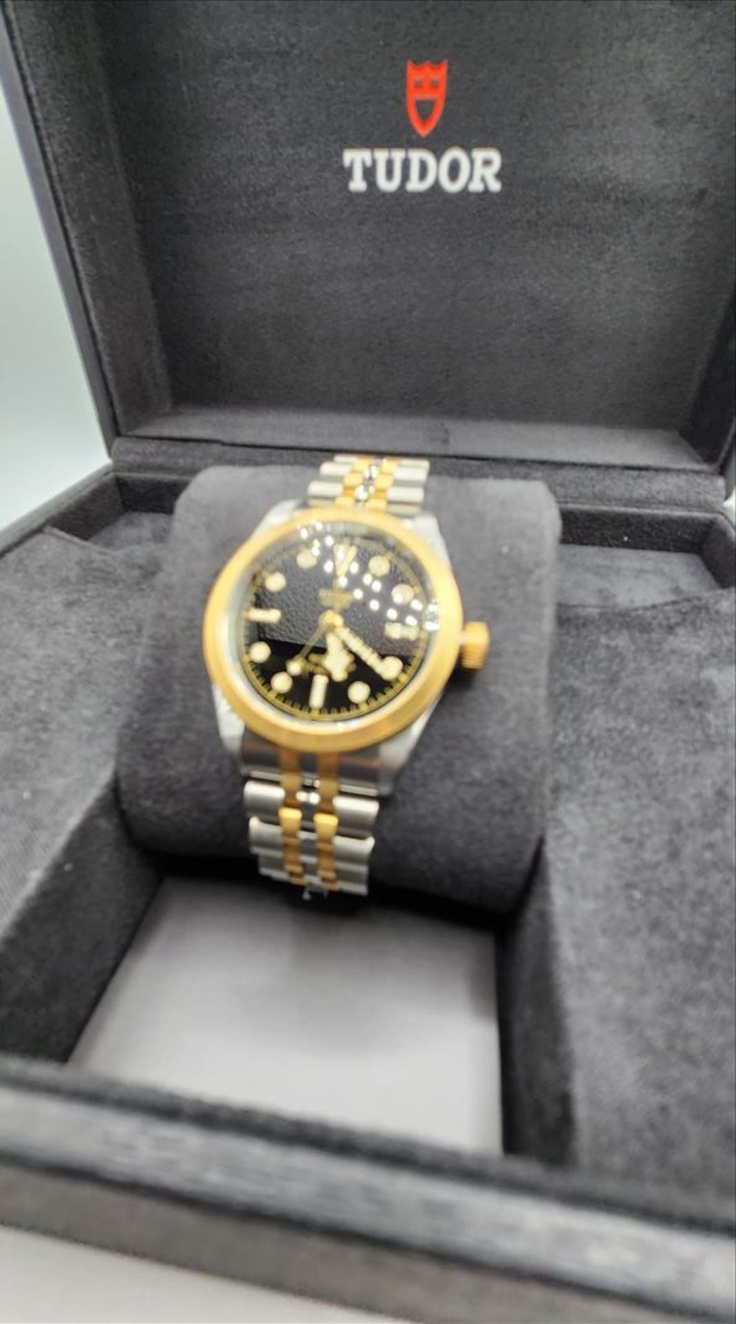 One lady’s Swiss made Tudor Black Bay yellow gold tone and stainless steel (32.0mm) wristwatch ( - Image 6 of 12