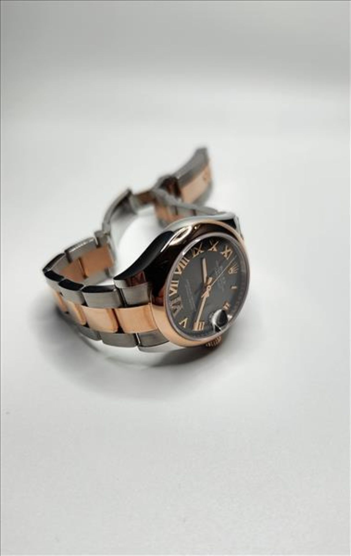 One lady’s Swiss made Rolex Lady Datejust (31.0mm) stainless steel and 18kt rose gold wristwatch ( - Image 5 of 11