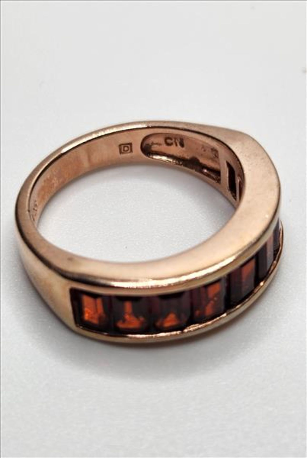 channel set amber stones sterling silver ring - Image 3 of 6