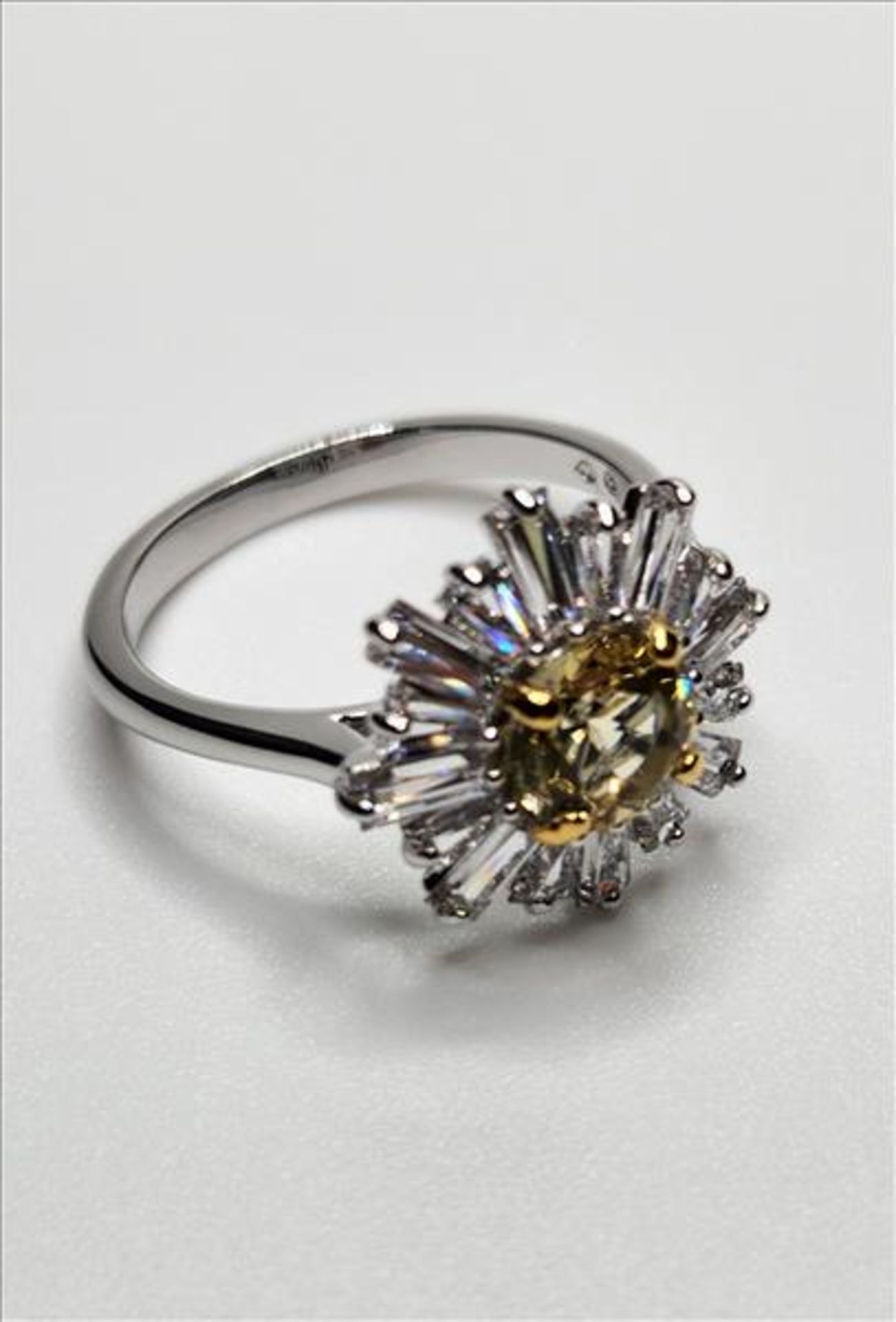 Swarovski Sunshine ring