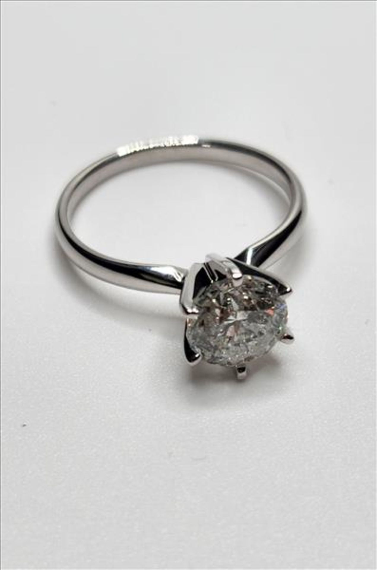 One lady’s stamped and tested 14kt white gold diamond solitaire engagement ring trademarked by Charm - Image 3 of 7