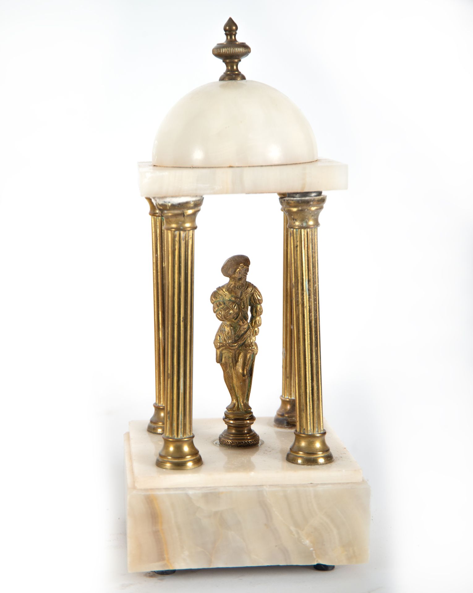 Alabaster garniture, circa 1890 - 1900, with a pair of temples and columns in gilt bronze - Bild 4 aus 7