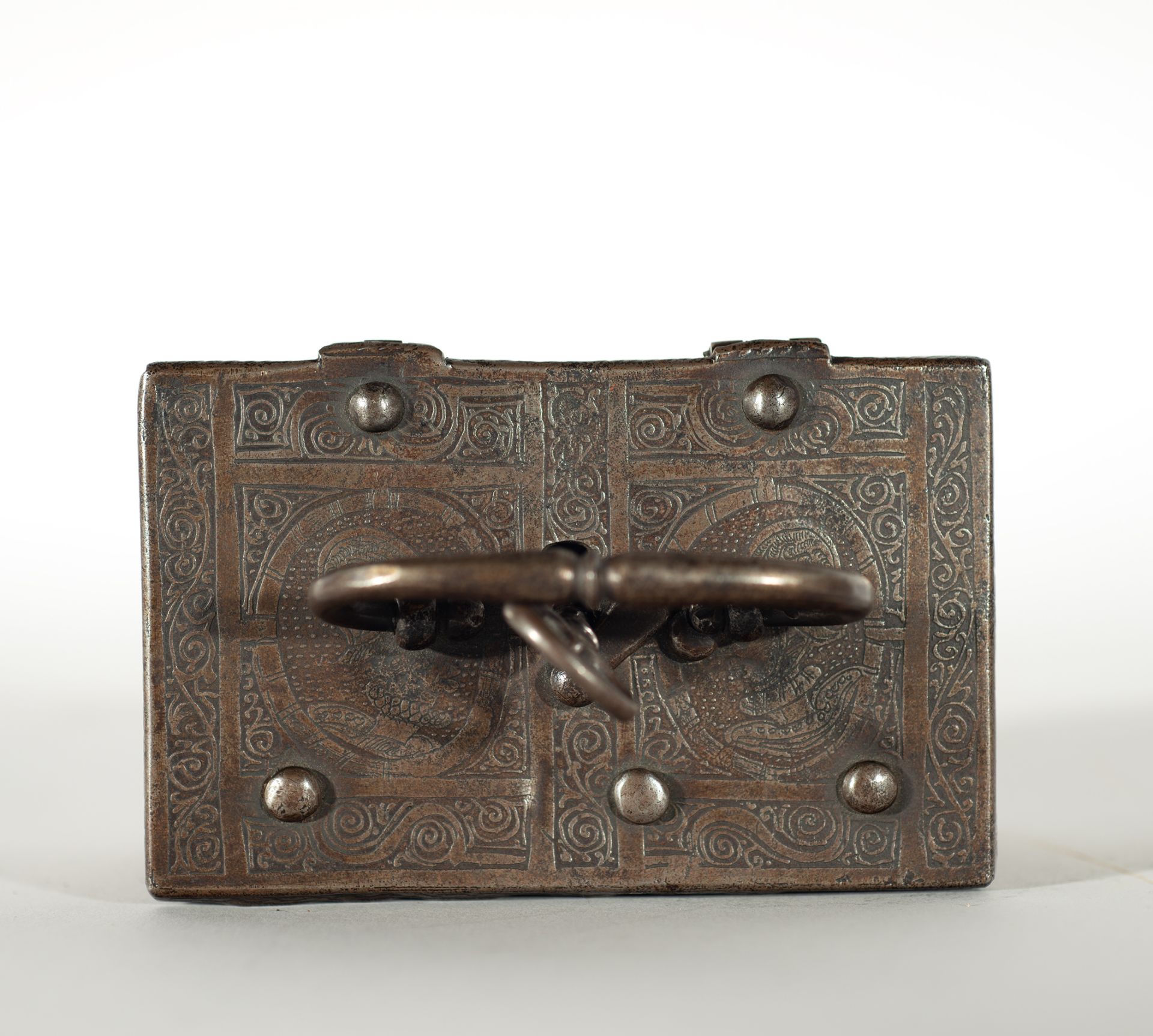 Rare Cast Iron Chest, possibly Nuremberg, 16th century - Image 5 of 7