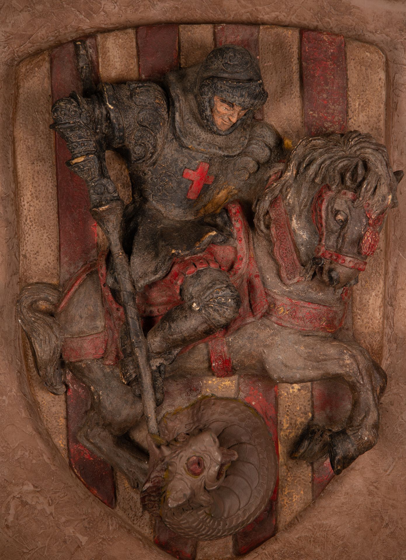 Terracotta panel of Saint George slaying the Dragon, Spanish school of the 19th - 20th centuries - Bild 5 aus 10