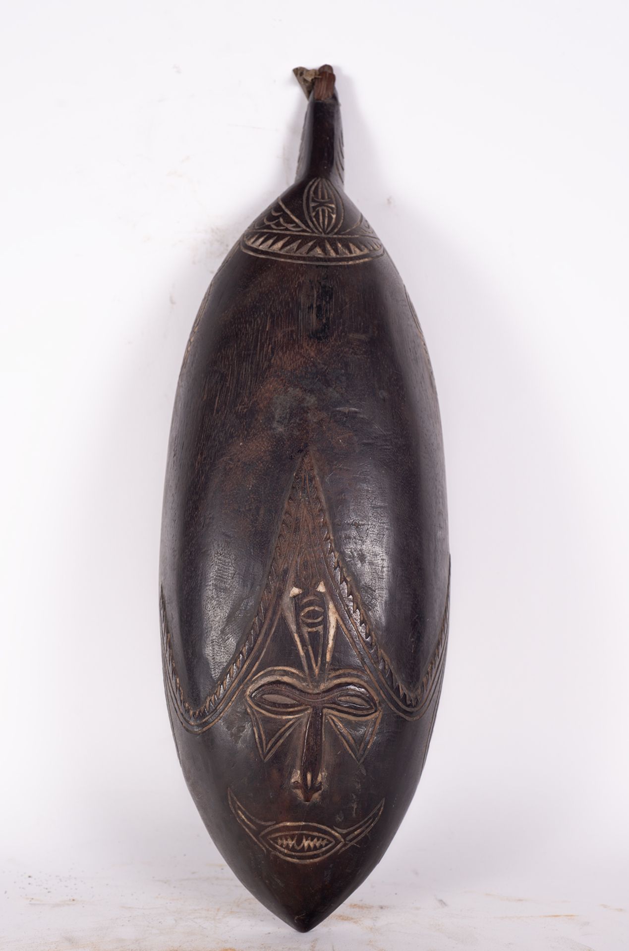 New Guinea bowl - Image 2 of 3