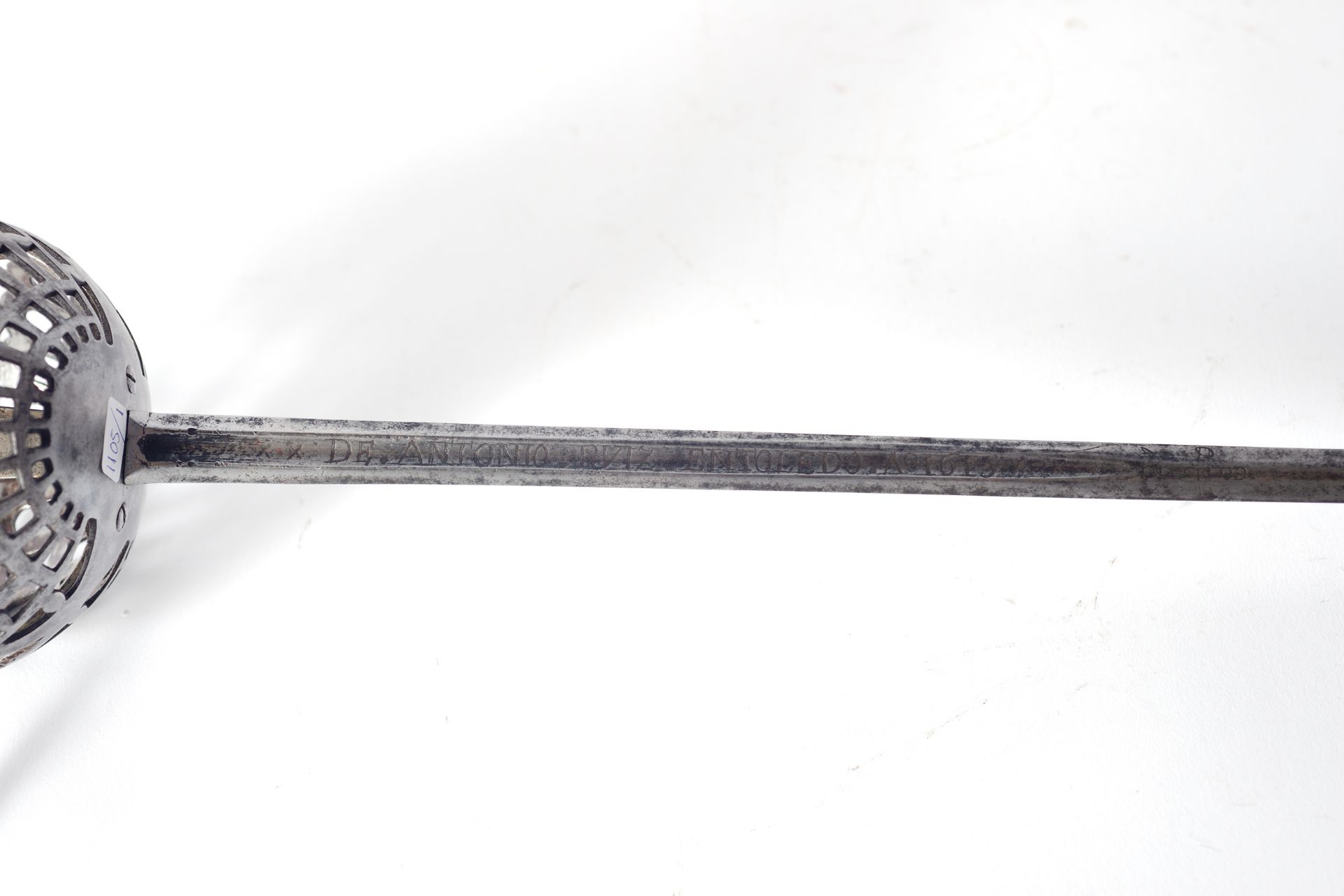 Spanish Toledo cup sword by Antonio Ruiz Toledo, 17th century - Image 4 of 17