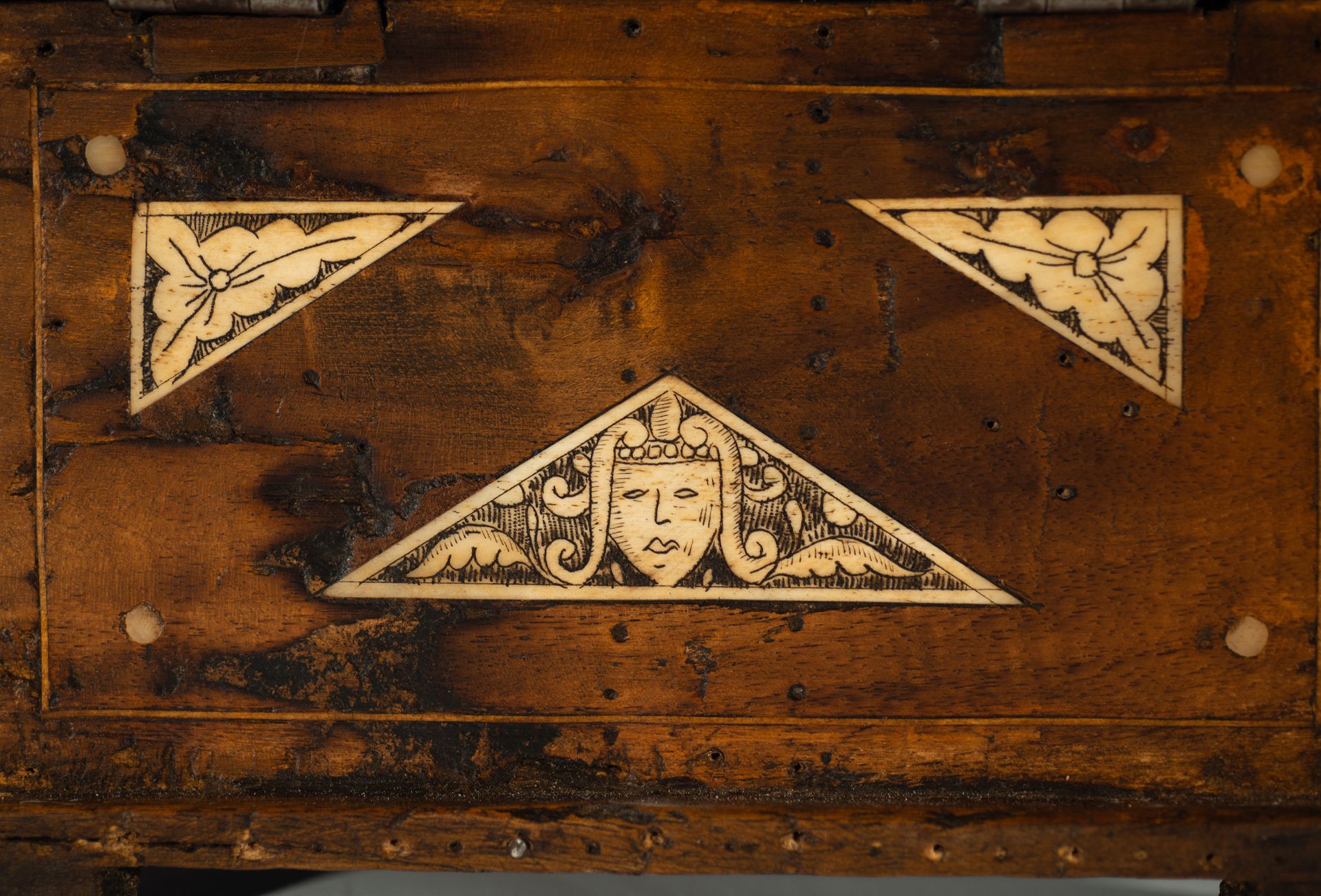 Renaissance style chest in fruit wood and carved bone applications, Spanish school of the 19th centu - Image 6 of 7