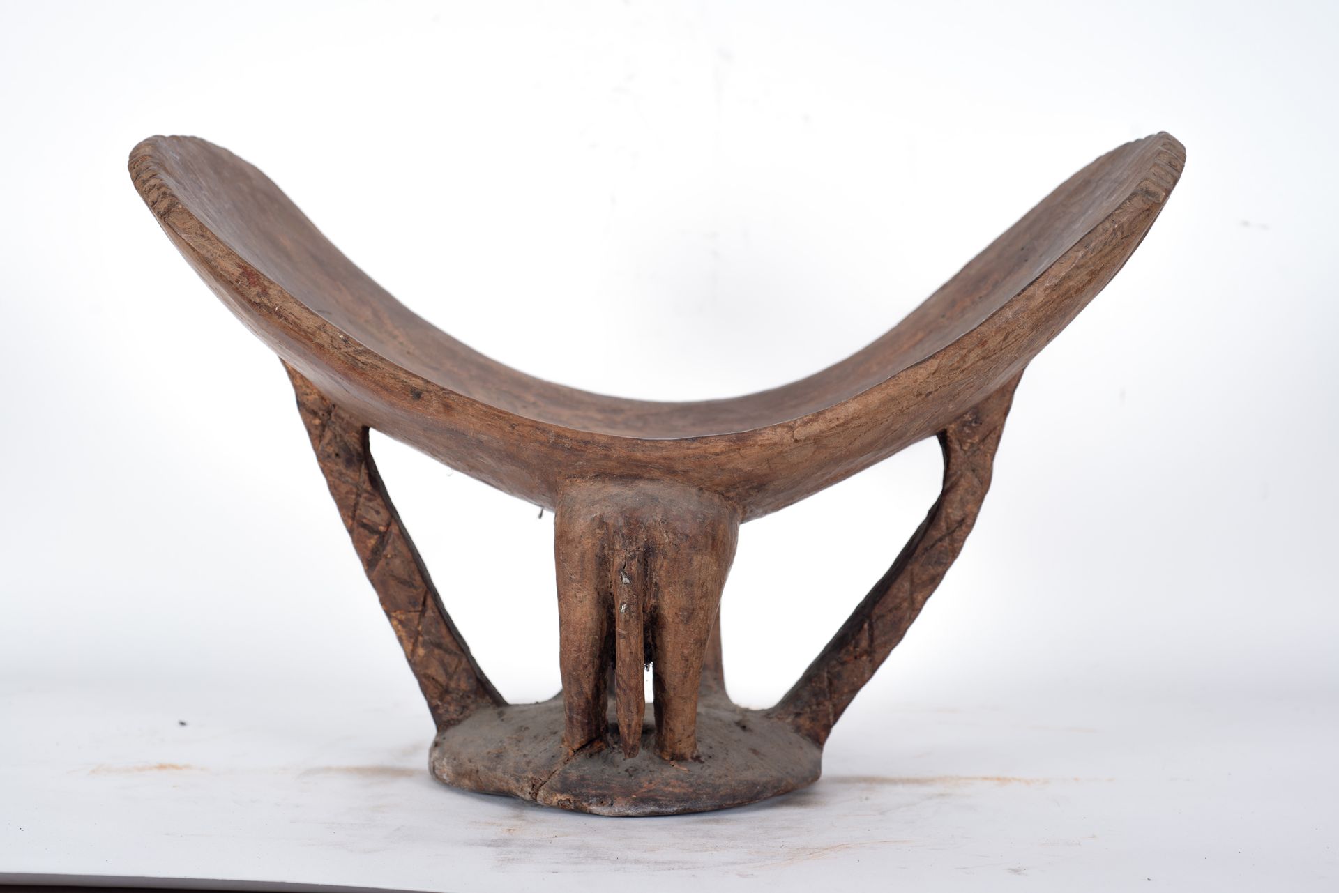 Bidjogo stool, Guinea Bissau - Bild 3 aus 5