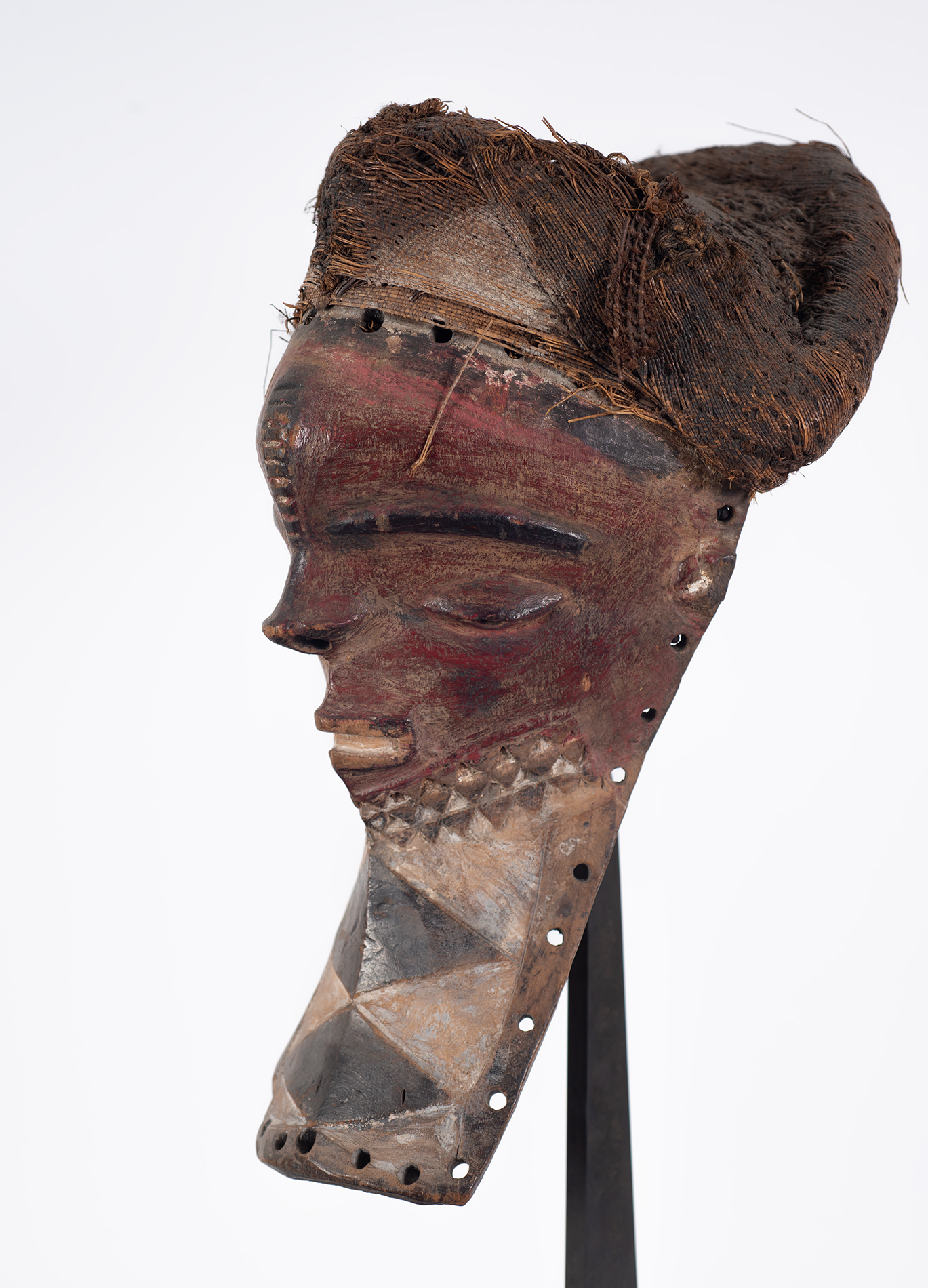 Pende mask, Congo - Image 9 of 9