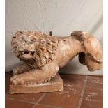 Exceptional Lion sculpture in Marble, Spain or Italy, 15th - 16th century
