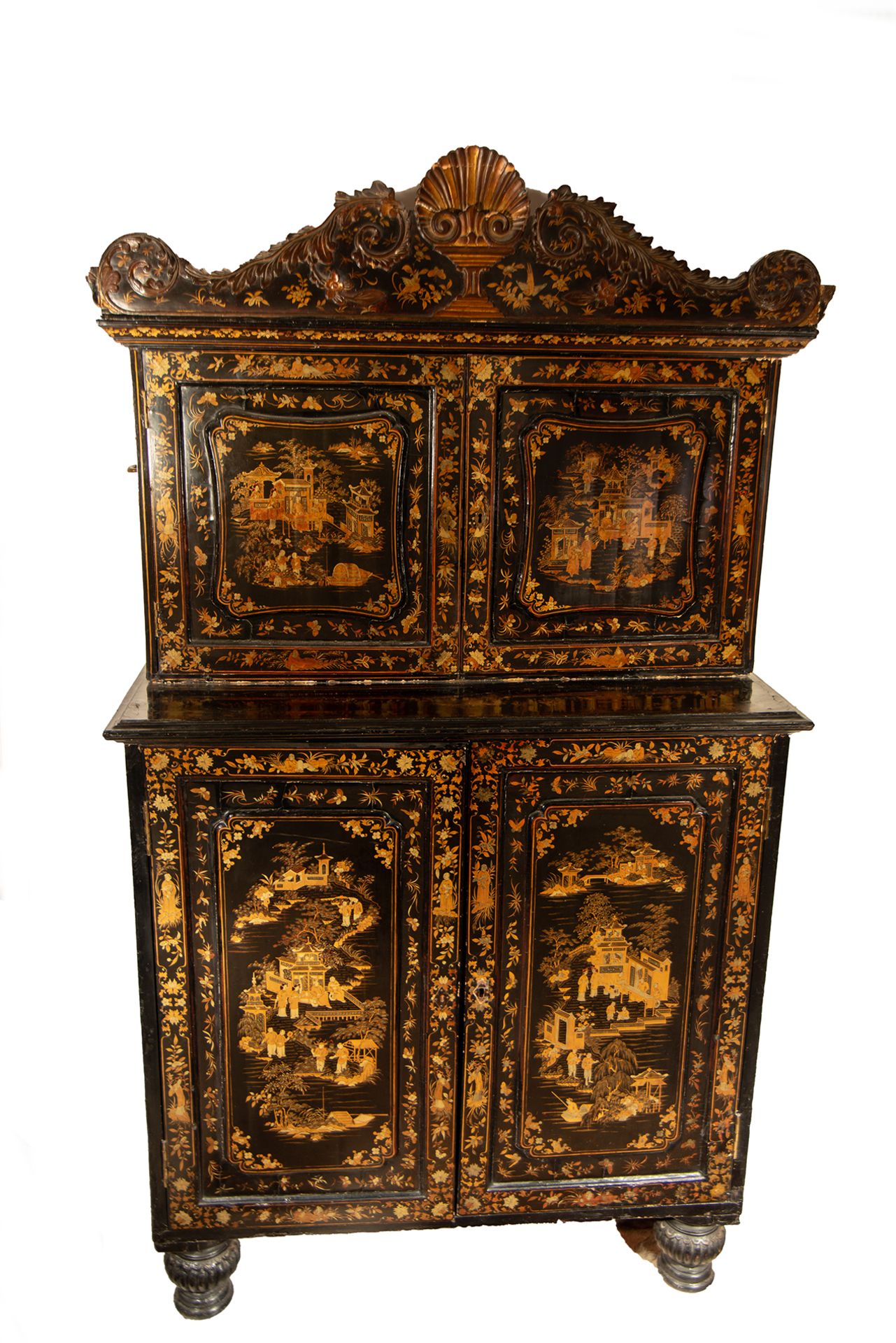 Important Cantonese Commode in lacquered, gilt and polychrome wood, Cantonese work for export, China - Bild 2 aus 13