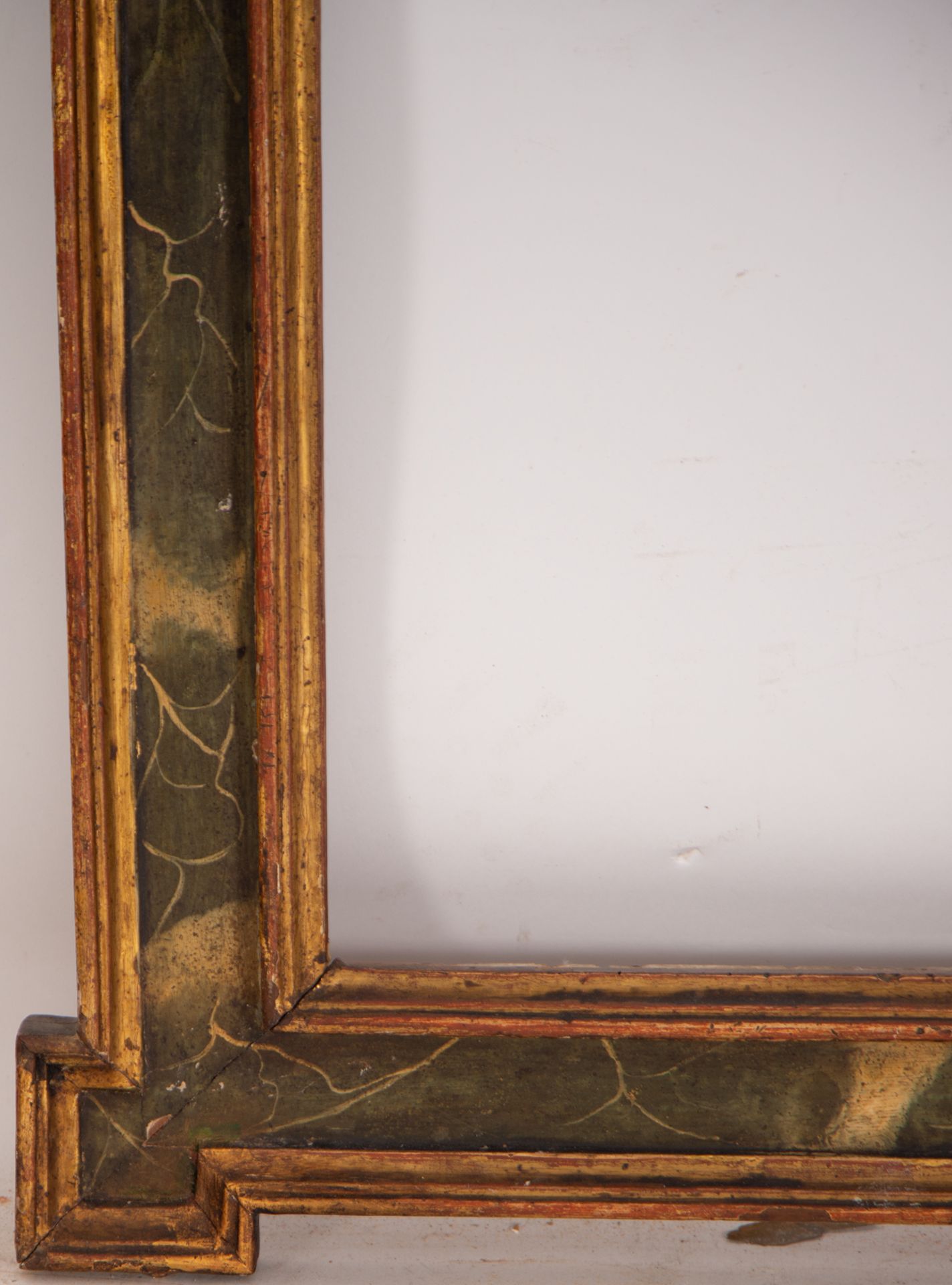 Rare Gilded and Marbled Frame, Italy, 18th century - Image 3 of 5