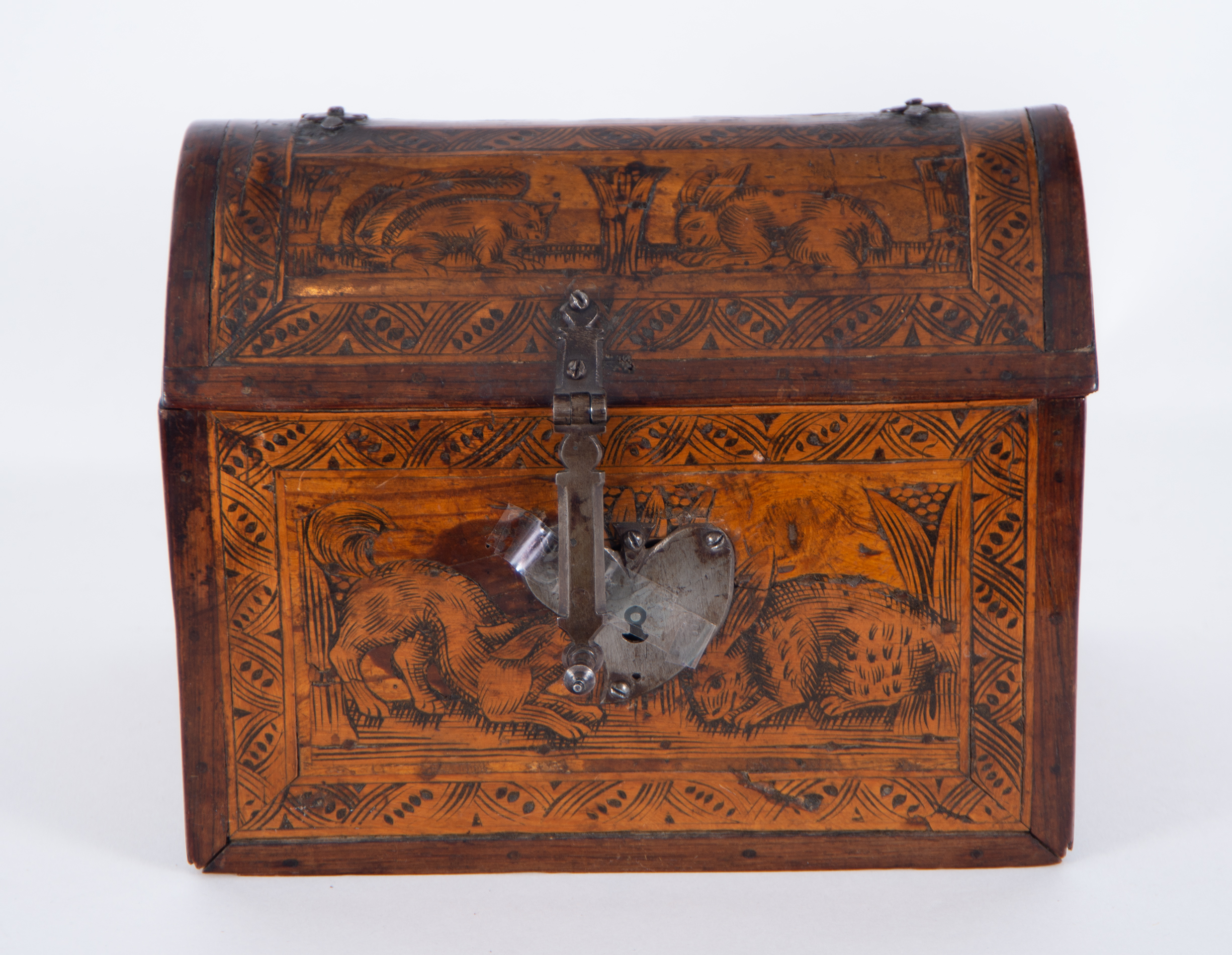 Chest from Oaxaca, Novohispanic school, Mexico, 17th century