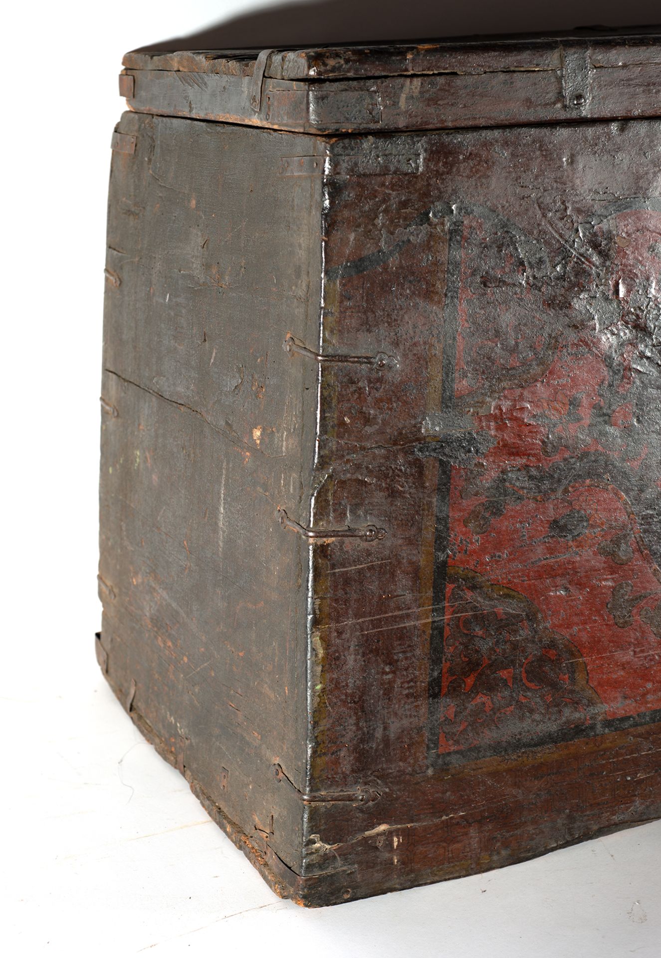 Rare Tibetan chest, 17th - 18th century - Image 8 of 9