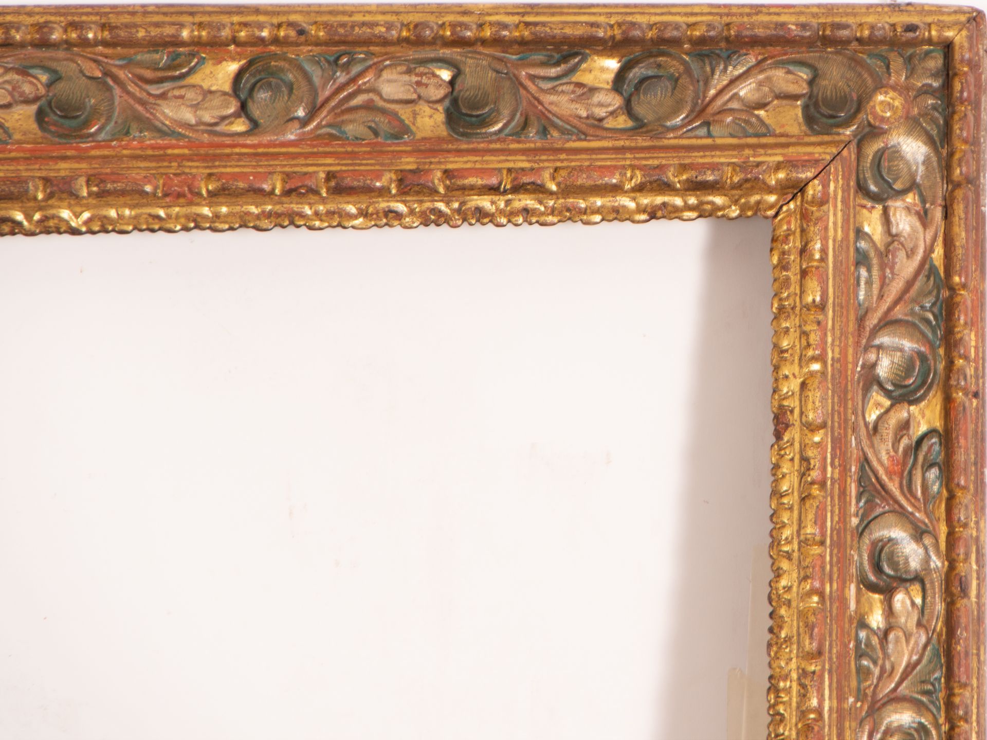 Exceptional Spanish Baroque Polychrome Frame, 17th century - Image 3 of 9