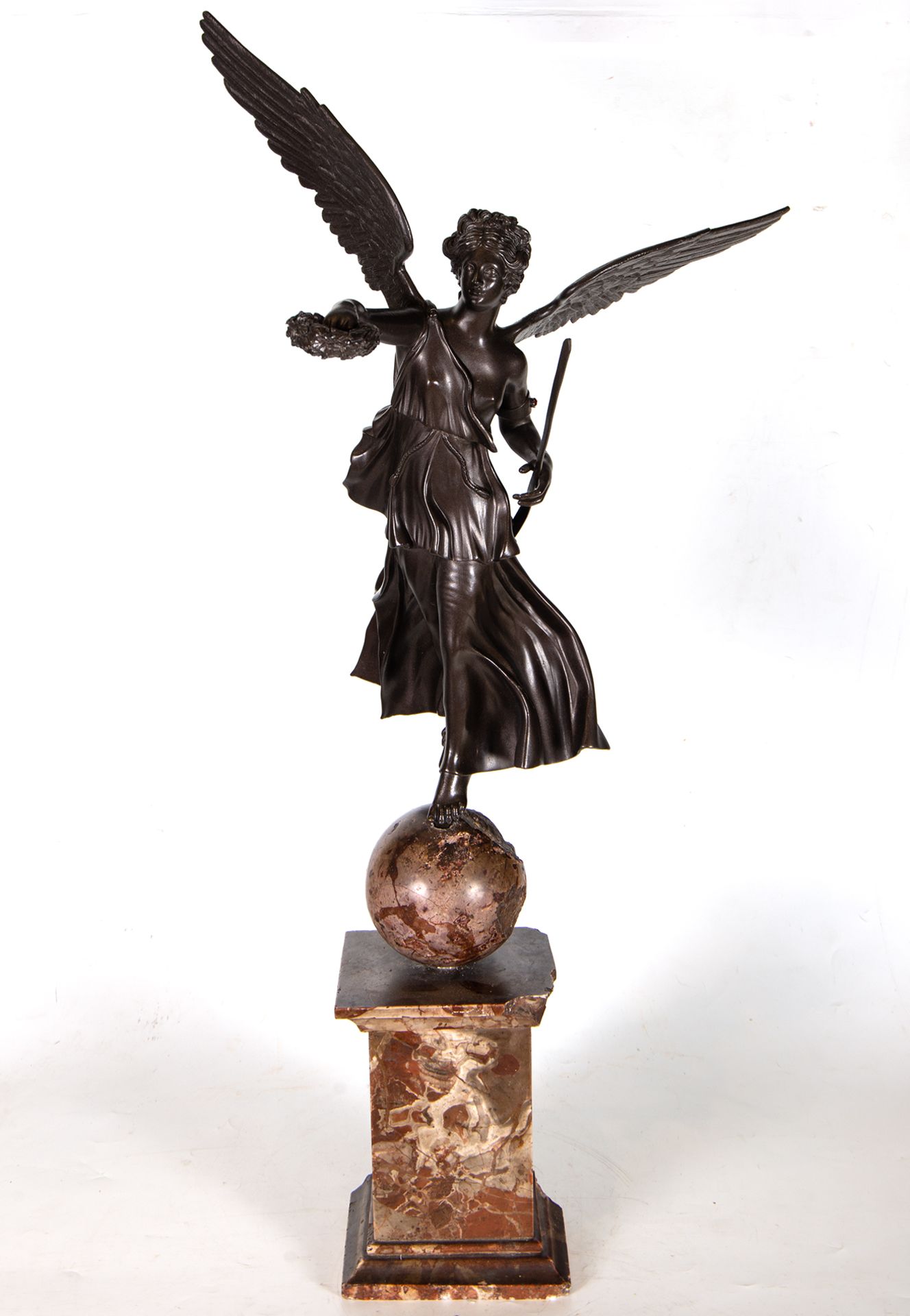 Goddess of Concord in patinated bronze, Italian school of the 19th century