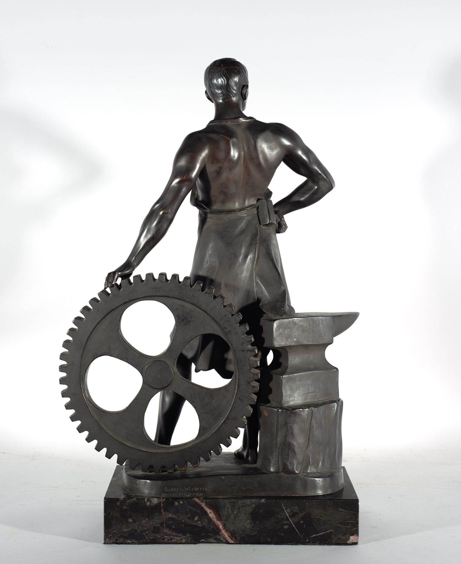 Bronze National Socialist Worker, German school, 1930s. Signed Buder Wiebrecht, Berlin - Friedenau - Bild 3 aus 5