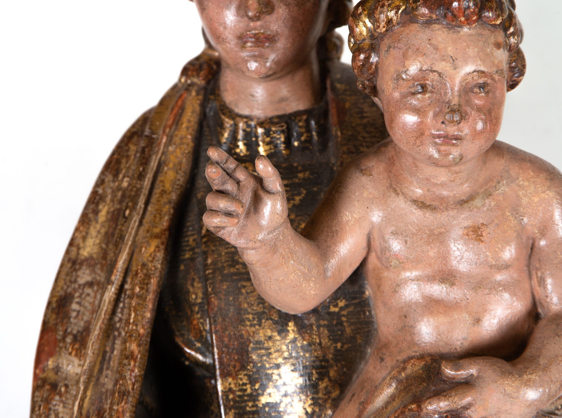 Virgin with Child, Castilian school of the 16th century, circle of the Master of Toro Esteban de Rue - Image 5 of 12