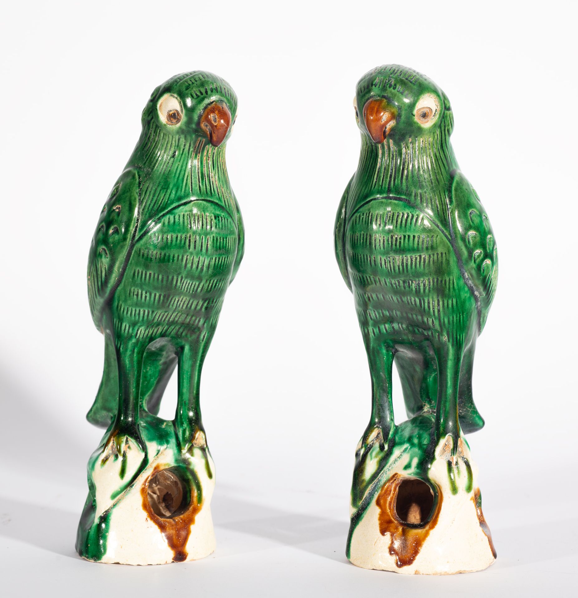 Pair of parrots in glazed stoneware, China, 19th century