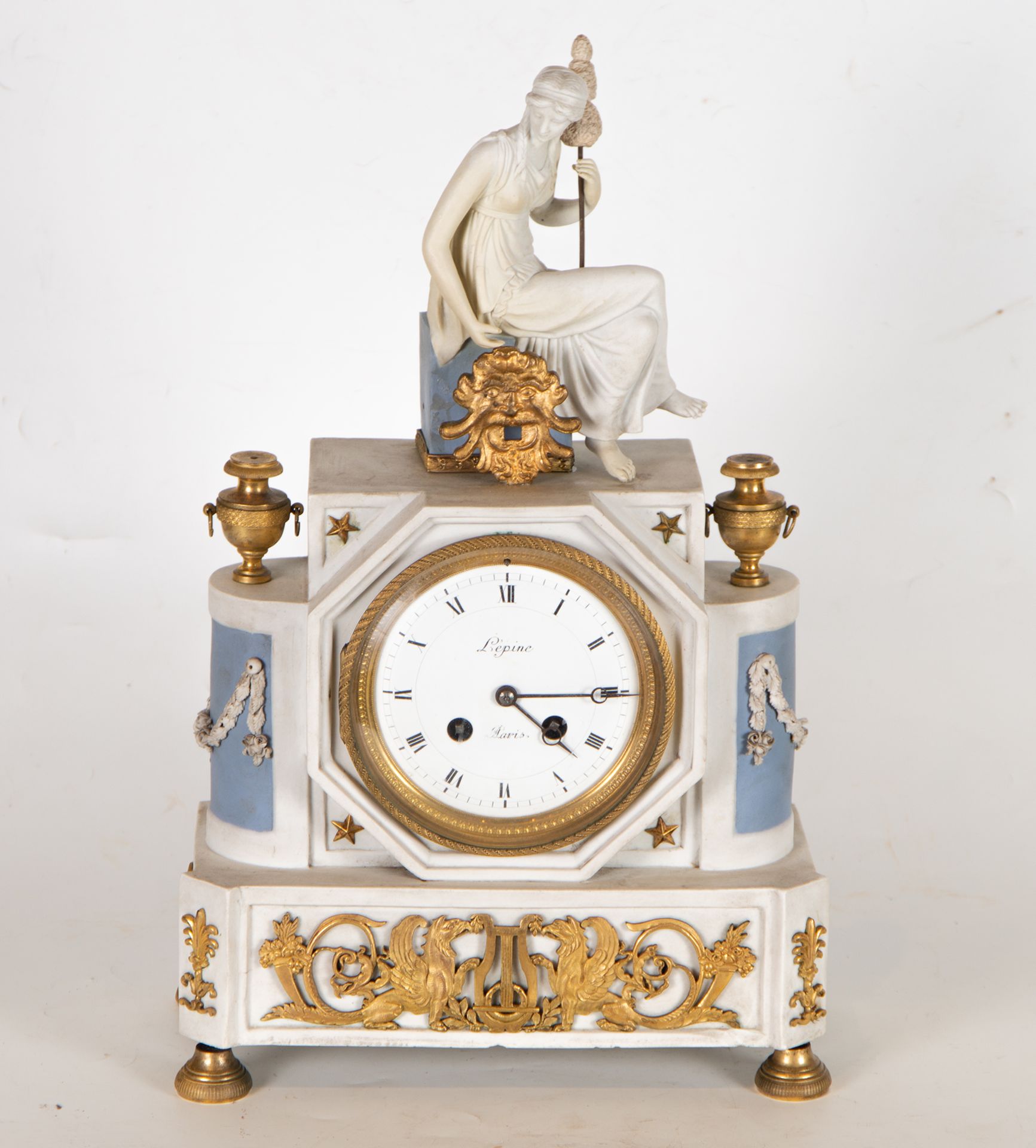 Empire Style Clock in Wedgwood porcelain and gilt bronze, 19th century French school