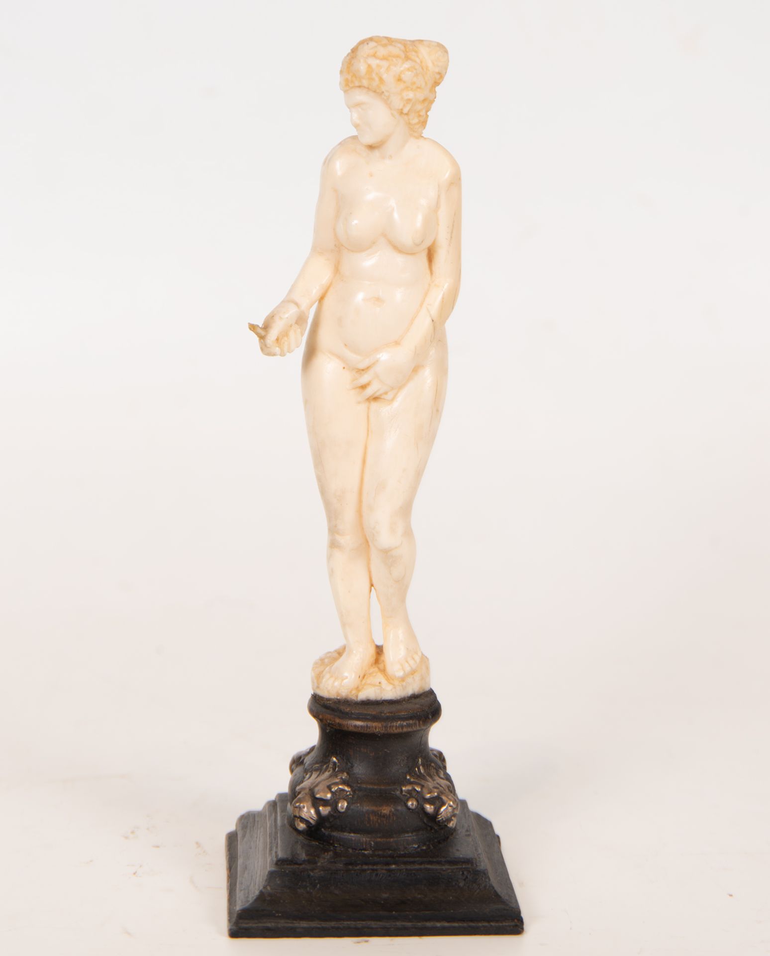 Aphrodite in Ivory, 17th century Flemish work