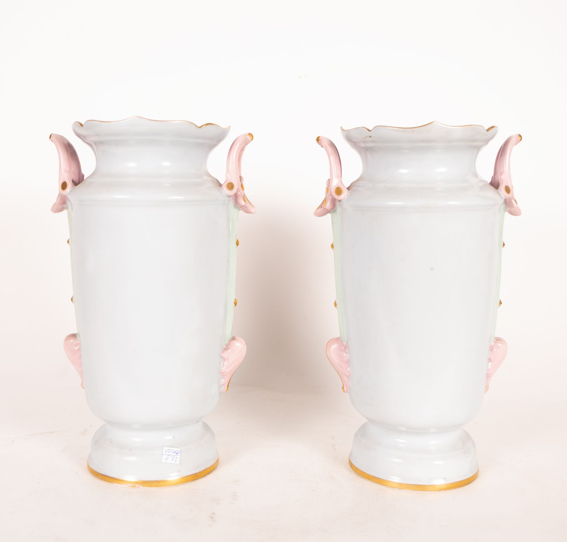 Pair of Viennese porcelain vases, late 19th century - Image 5 of 5