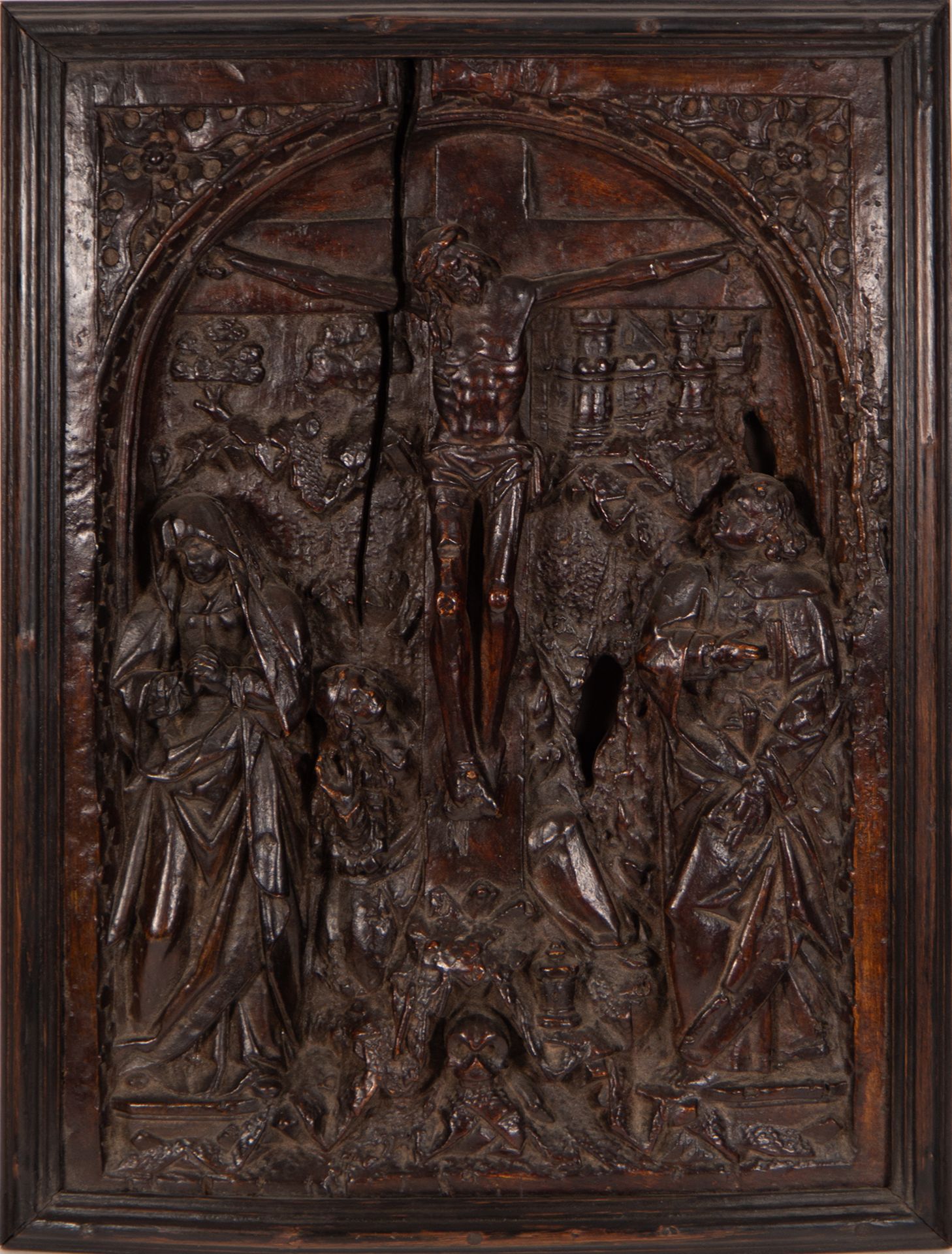 Important Calvary in Relief, German school of the 16th century