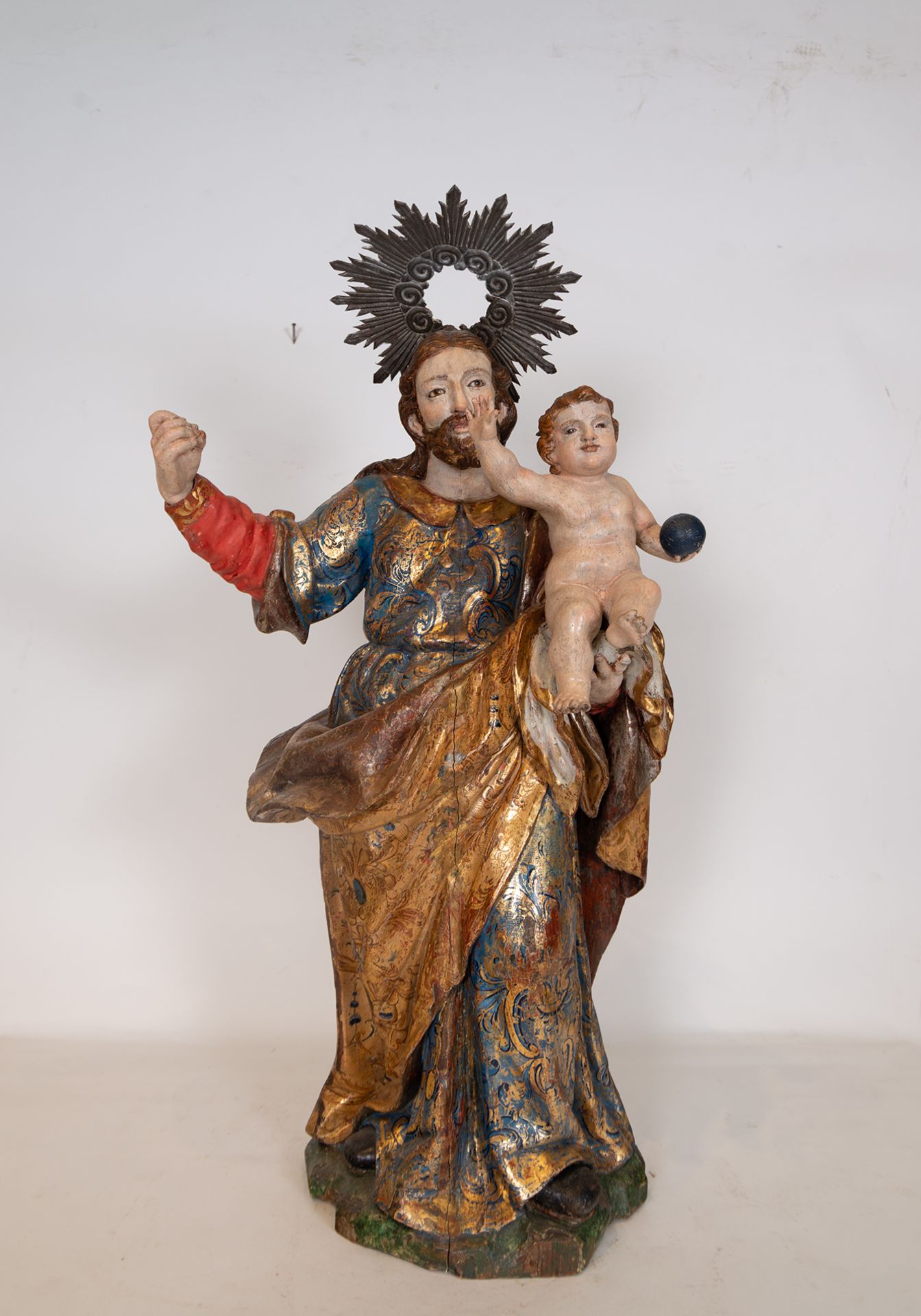 Large Saint Joseph with the Child in Arms, Andalusian baroque school of the 17th century