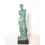 Venus in green patinated bronze, Following classic models, European school of the first half of the