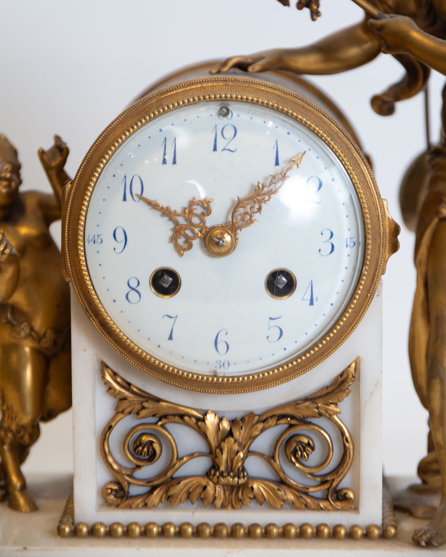 Louis XVI style clock in Gilt Bronze and Marble representing the Goddess Ceres with a Faun, French s - Bild 2 aus 6