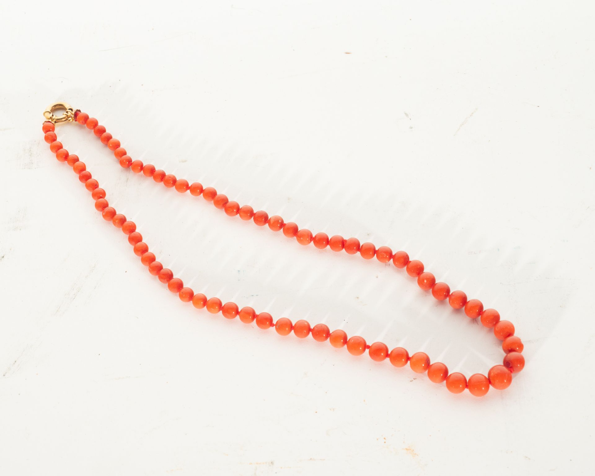 Important Lady's necklace in balls of Mediterranean Red Coral (Corallium Rubrum), 20th century