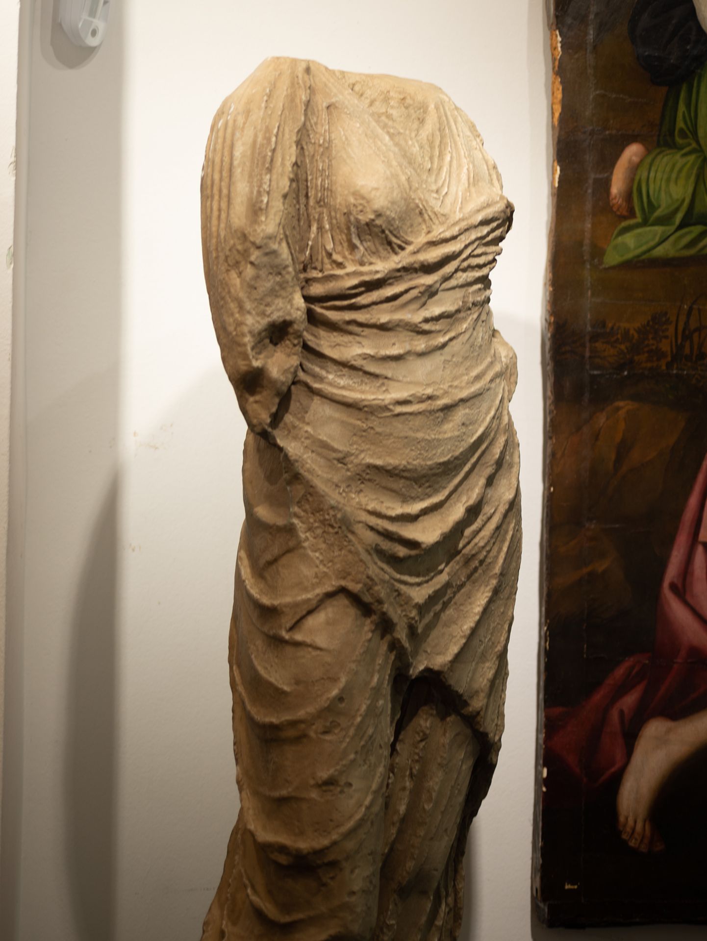 Important Sculpture of Goddess Ceres in Marble Dust, following Roman models from the I - II centurie - Bild 2 aus 11
