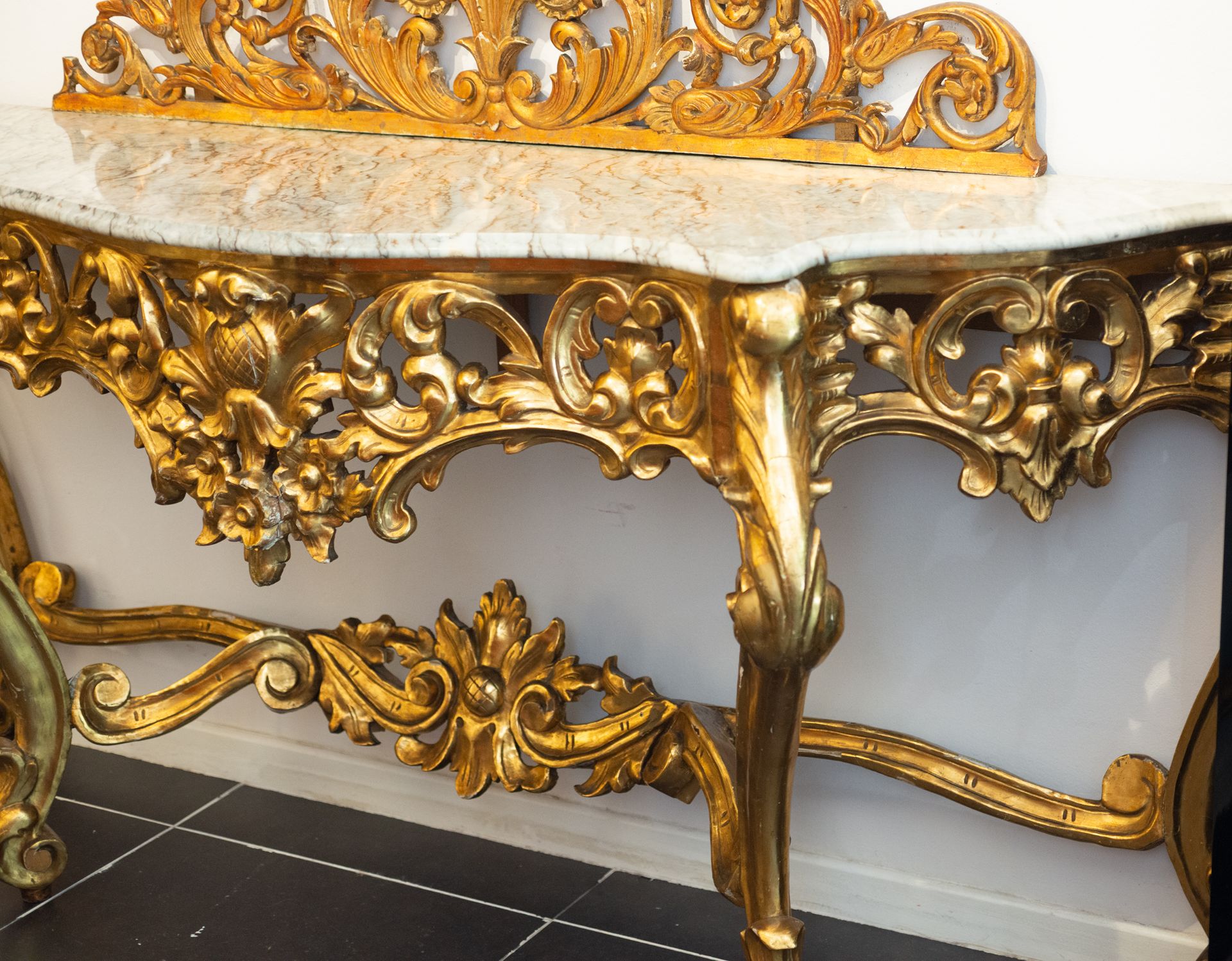 Italian console in gilt wood with gold leaf, Italian school of the 19th century - Image 4 of 7