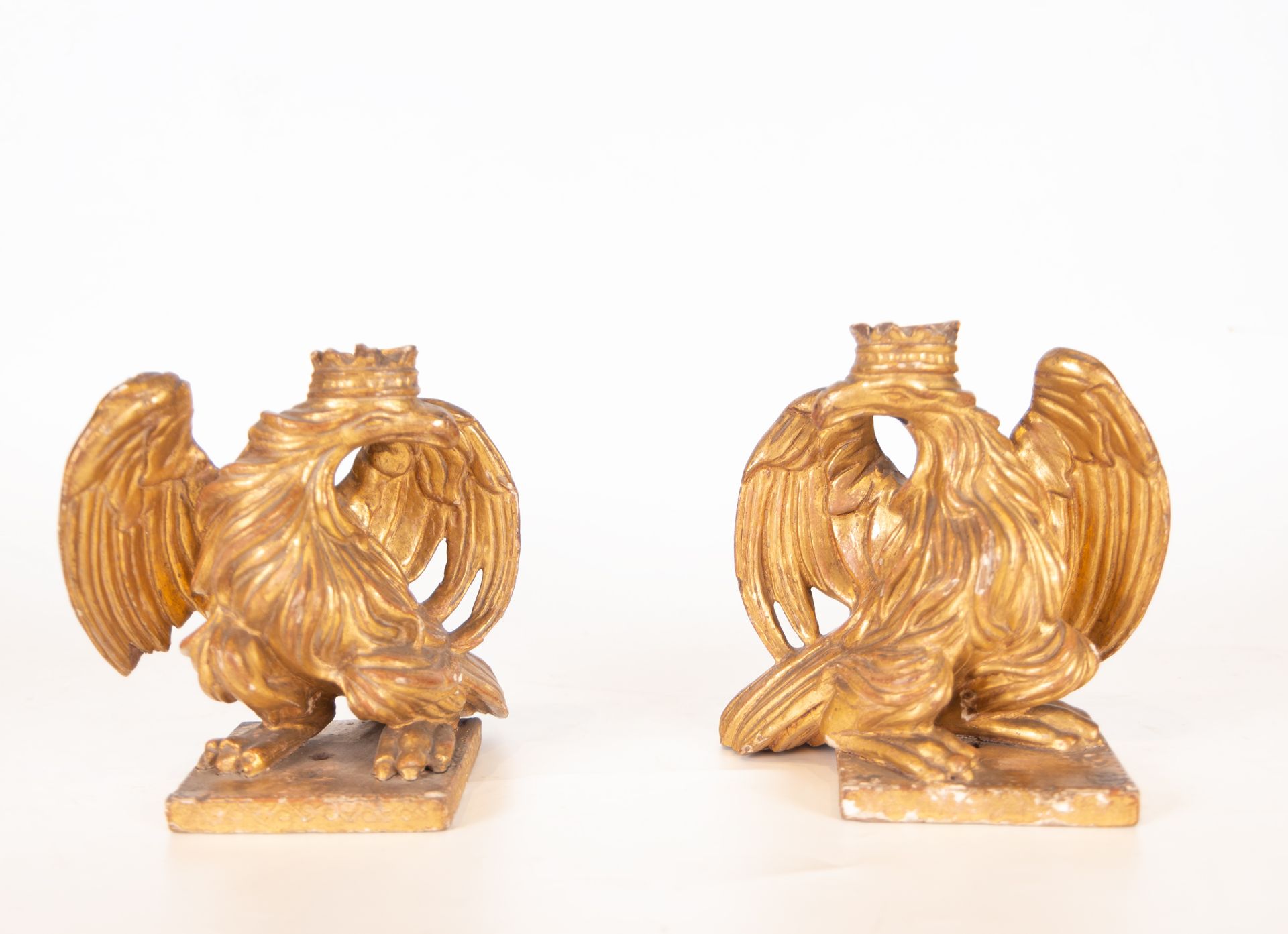 Pair of Crowned Eagles finials, Italian school of the 18th century