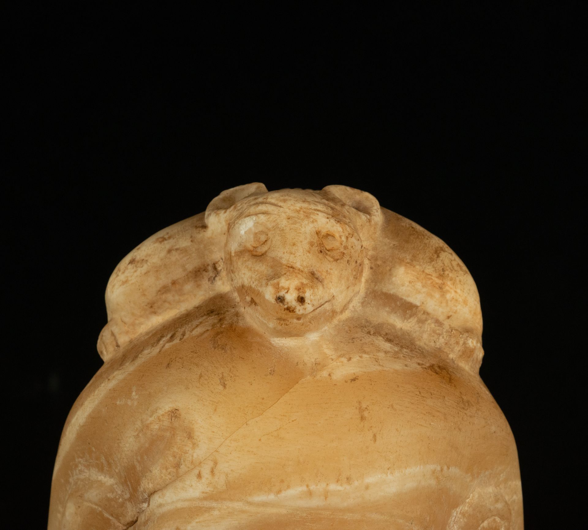 Rare Alabaster Canopic Vase Lid depicting the Goddess Abbas, possibly 1319-1307 BC, Egypt - Bild 6 aus 9