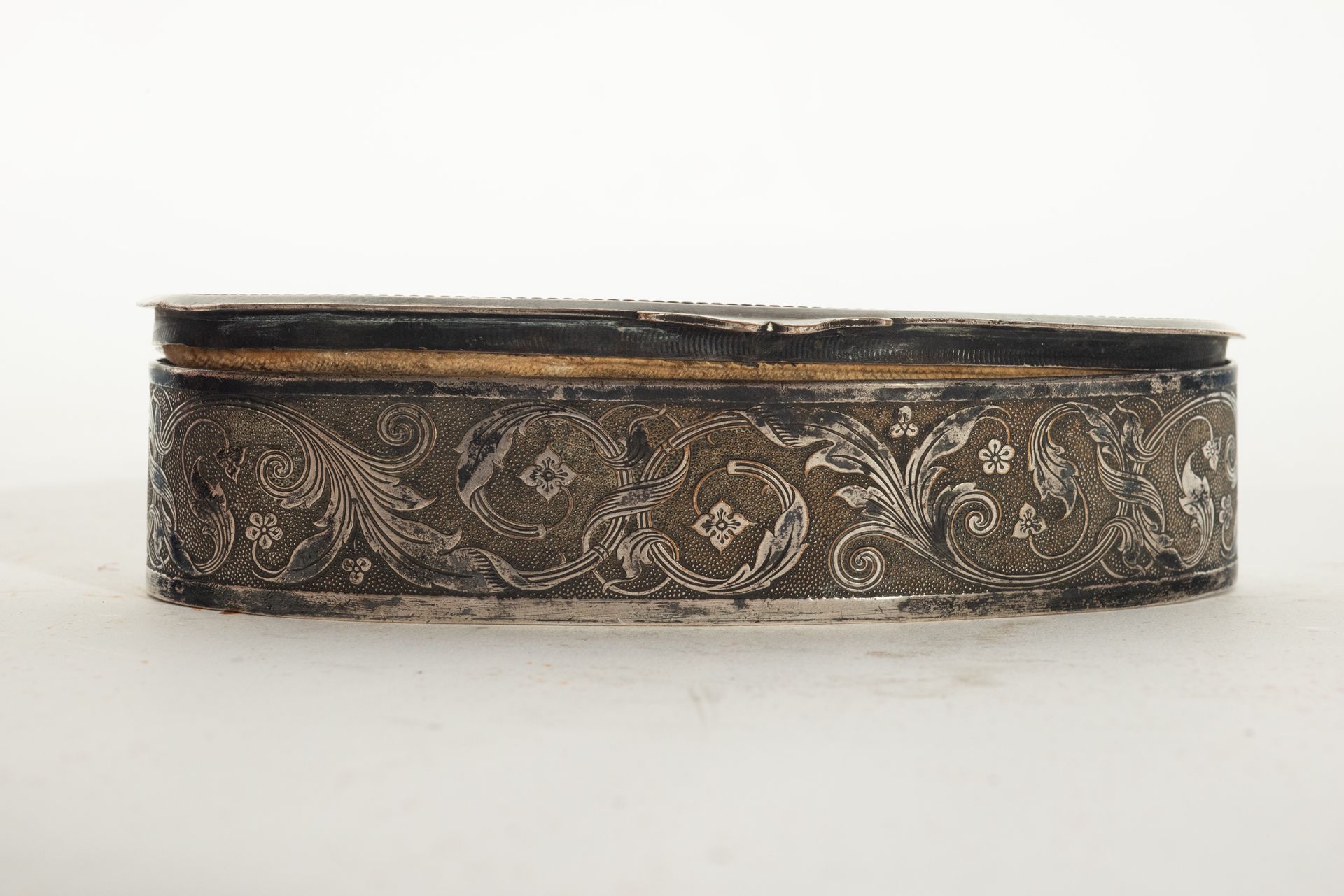 French Silver Plated Bronze Jewelry Box, 18th - 19th Centuries - Bild 3 aus 7