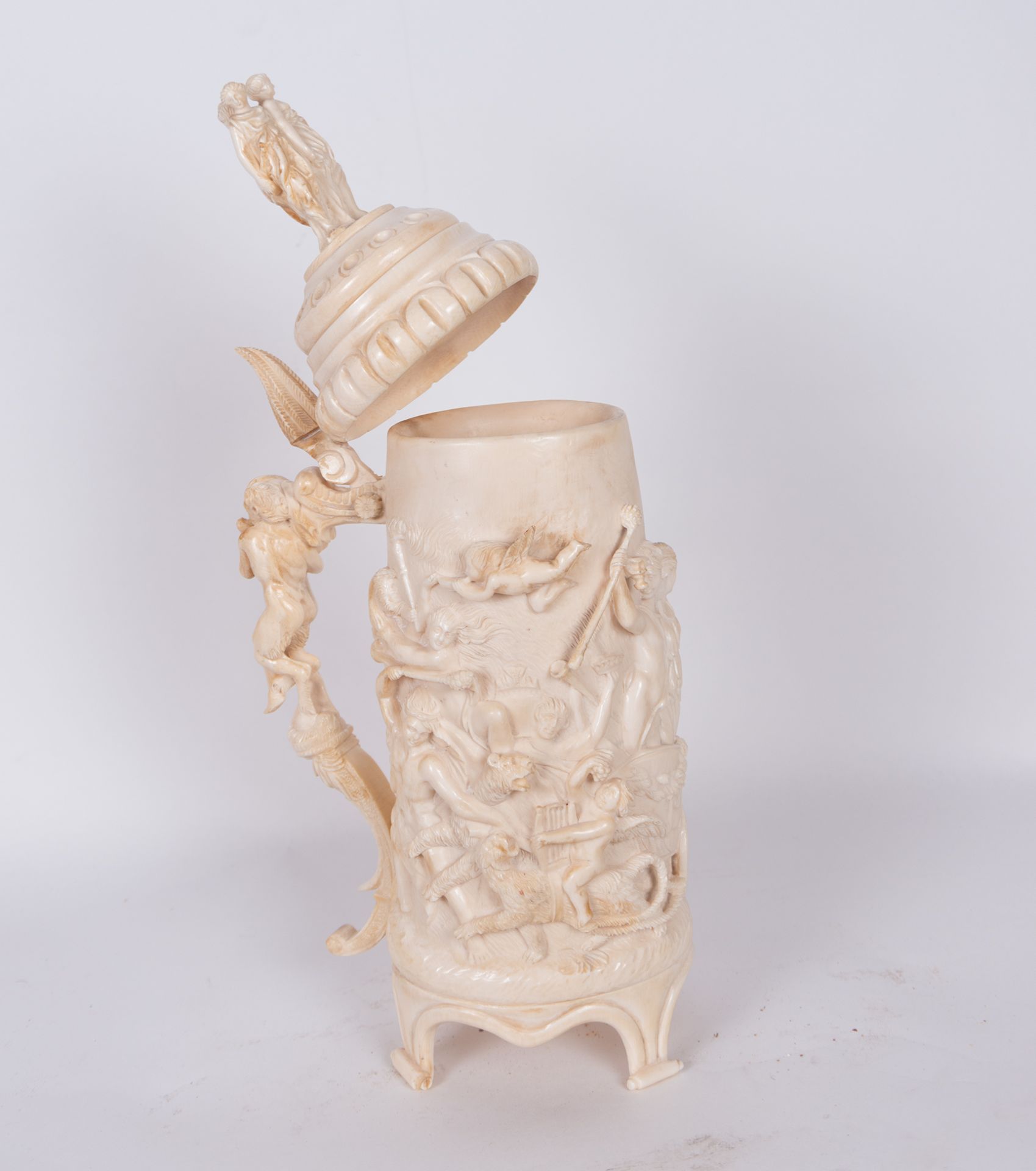 Important Tankard in ivory with mythological scene from the 19th century - Bild 7 aus 9