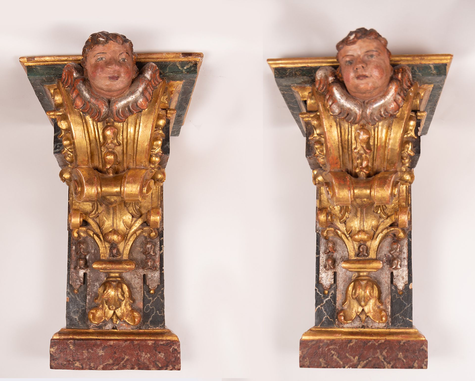 Large pair of Baroque wall corbels with Cherub finishings, Spain, 17th - 18th centuries